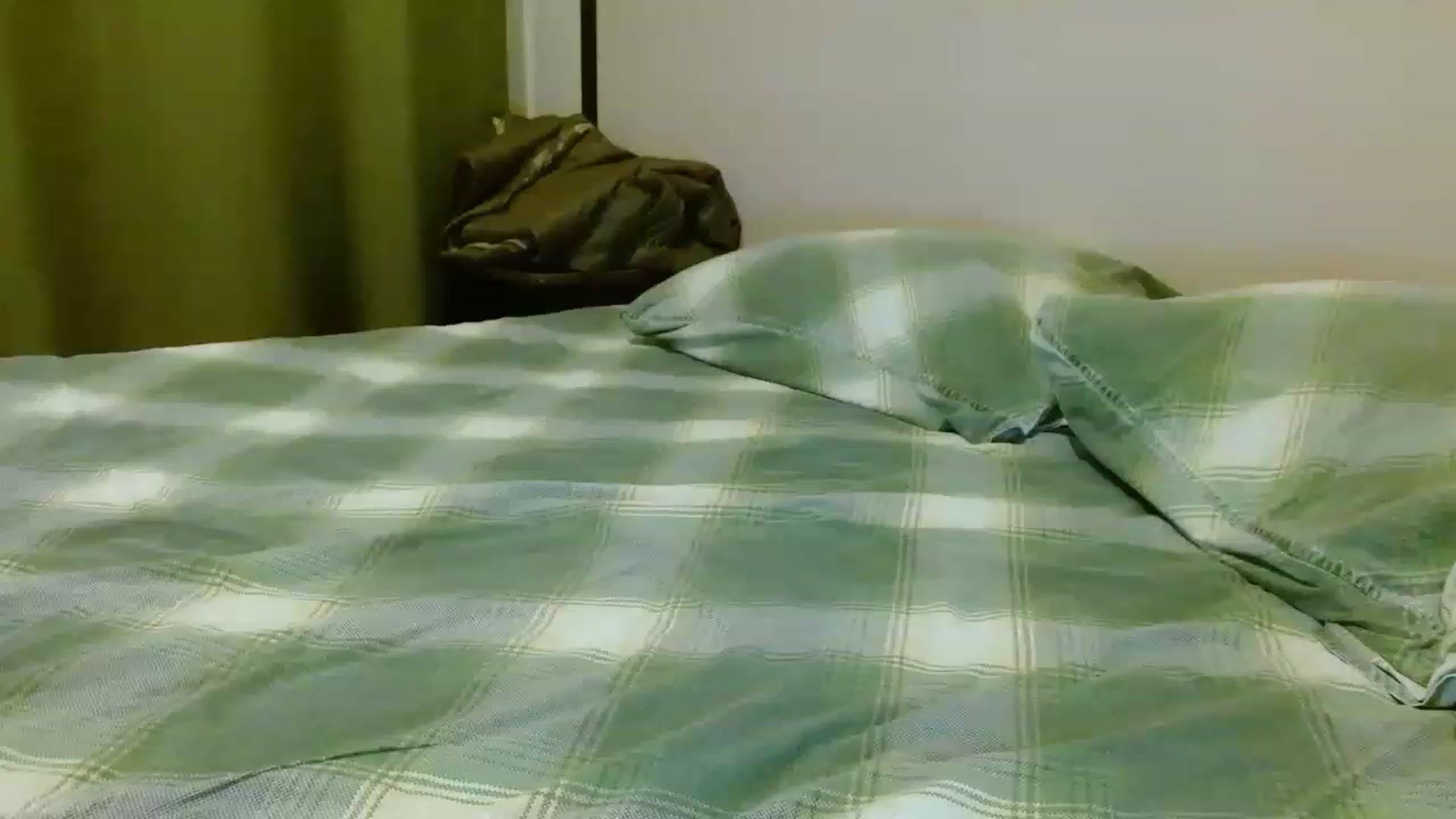 Gallery image thumbnail from UGLYGIRL_'s myfreecams stream on, 05/26/2023, 20:50 image 7 of 20