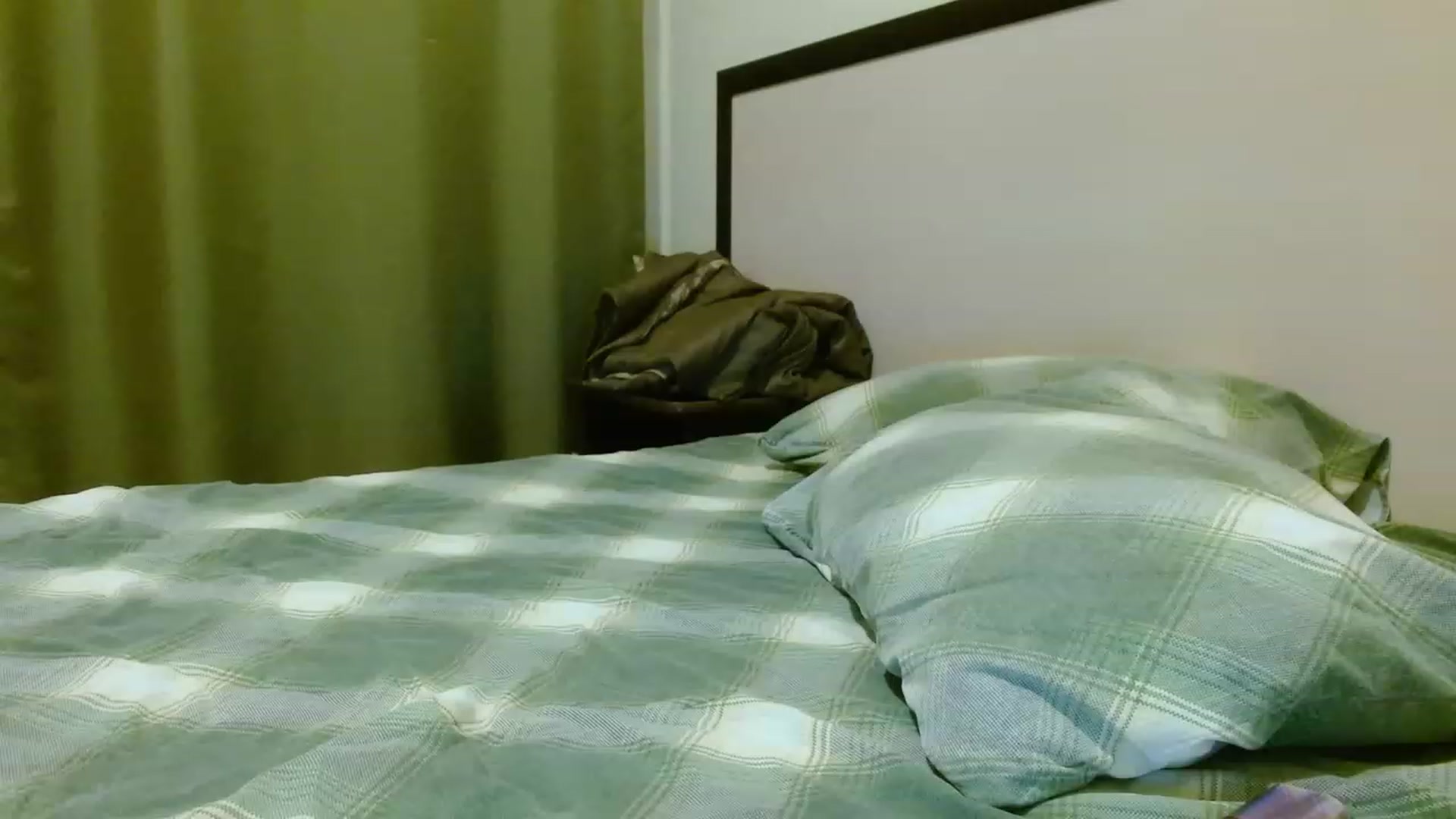 Gallery image thumbnail from UGLYGIRL_'s myfreecams stream on, 05/26/2023, 21:50 image 5 of 20