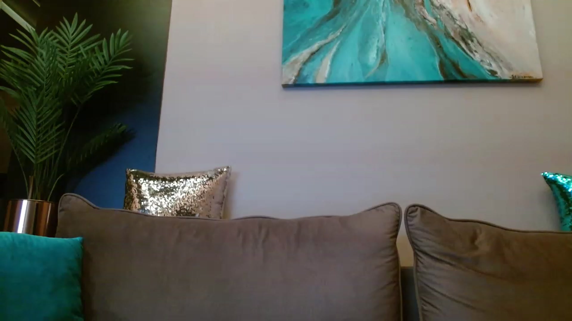 Gallery image thumbnail from UGLYGIRL_'s myfreecams stream on, 06/18/2023, 18:11 image 7 of 20