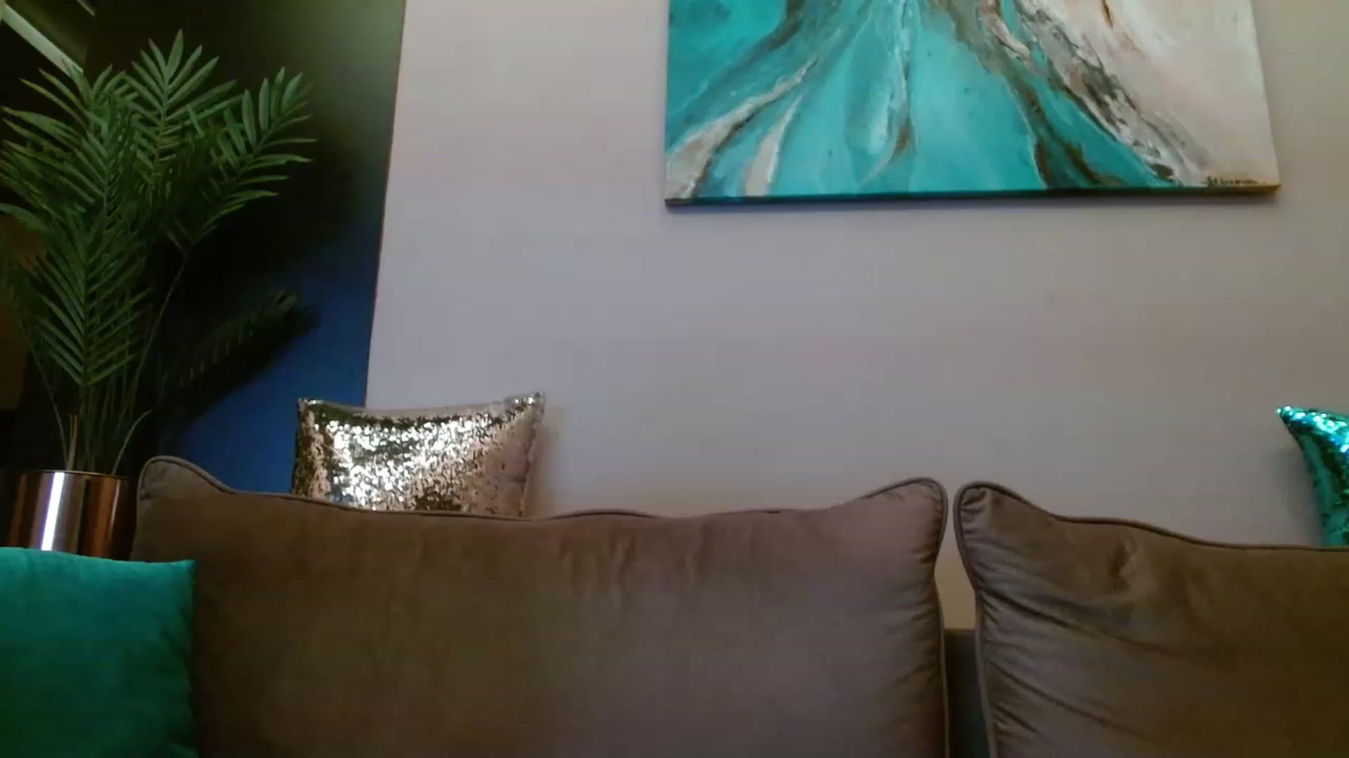 Gallery image thumbnail from UGLYGIRL_'s myfreecams stream on, 06/18/2023, 18:11 image 8 of 20