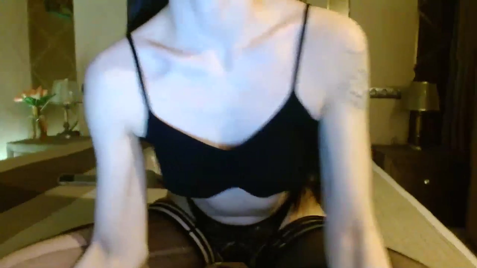 Gallery image thumbnail from UGLYGIRL_'s myfreecams stream on, 06/29/2023, 01:15 image 7 of 20