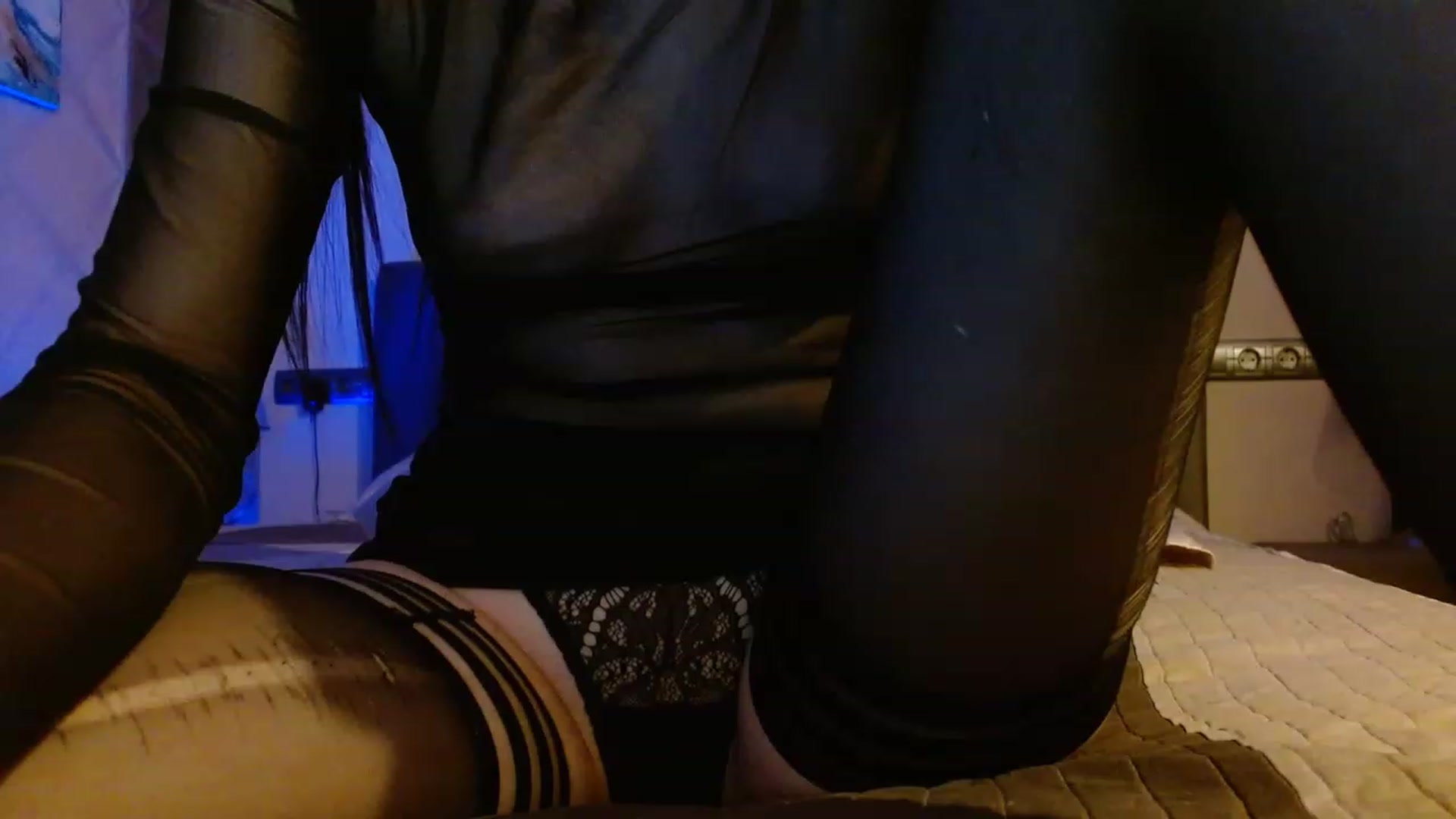 Gallery image thumbnail from UGLYGIRL_'s myfreecams stream on, 06/29/2023, 02:29 image 4 of 20