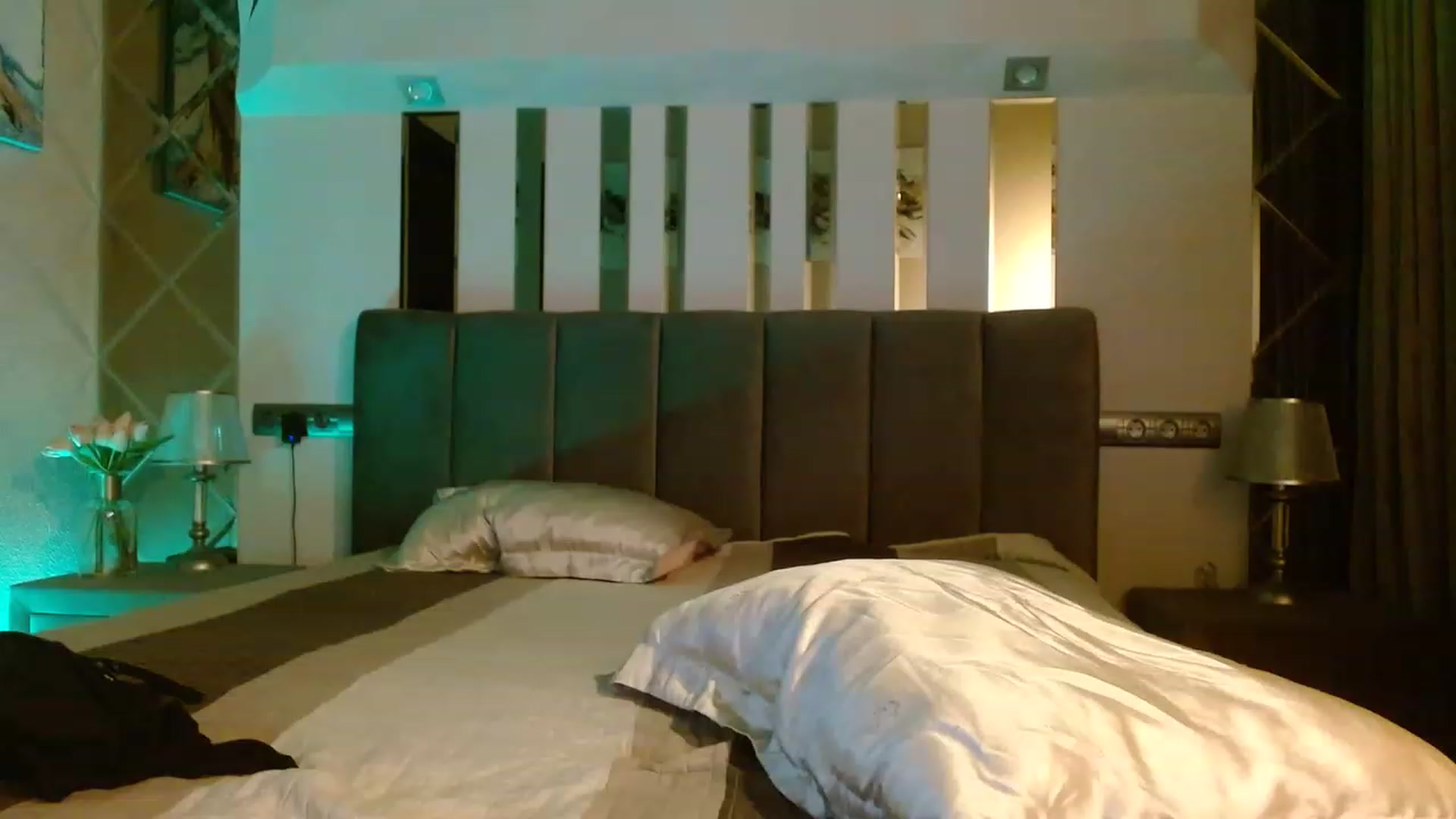 Gallery image thumbnail from UGLYGIRL_'s myfreecams stream on, 06/30/2023, 24:01 image 14 of 20