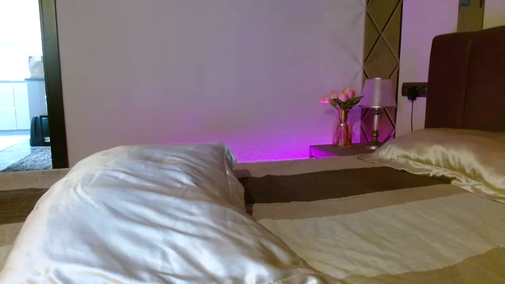 Gallery image thumbnail from UGLYGIRL_'s myfreecams stream on, 07/26/2023, 03:51 image 7 of 20