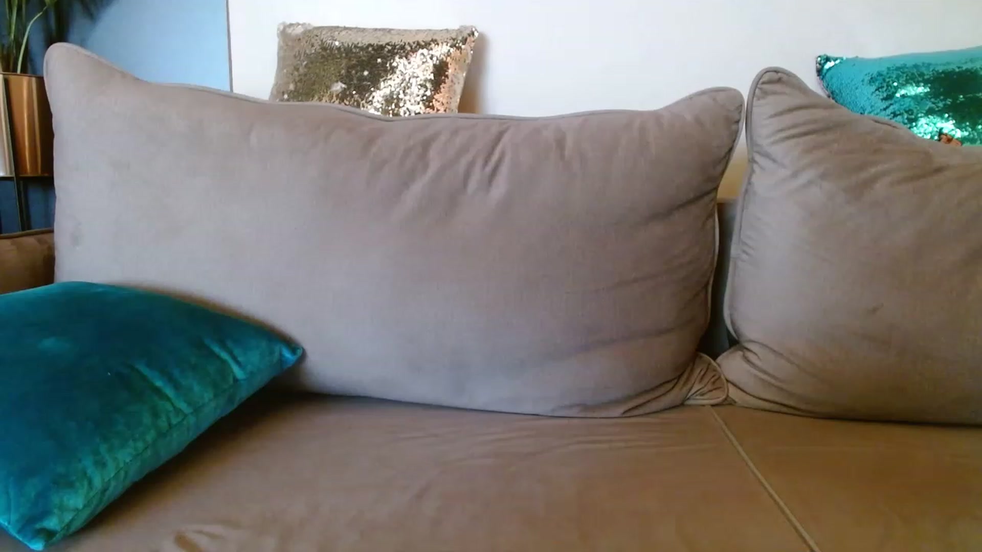 Gallery image thumbnail from UGLYGIRL_'s myfreecams stream on, 08/05/2023, 16:56 image 19 of 20