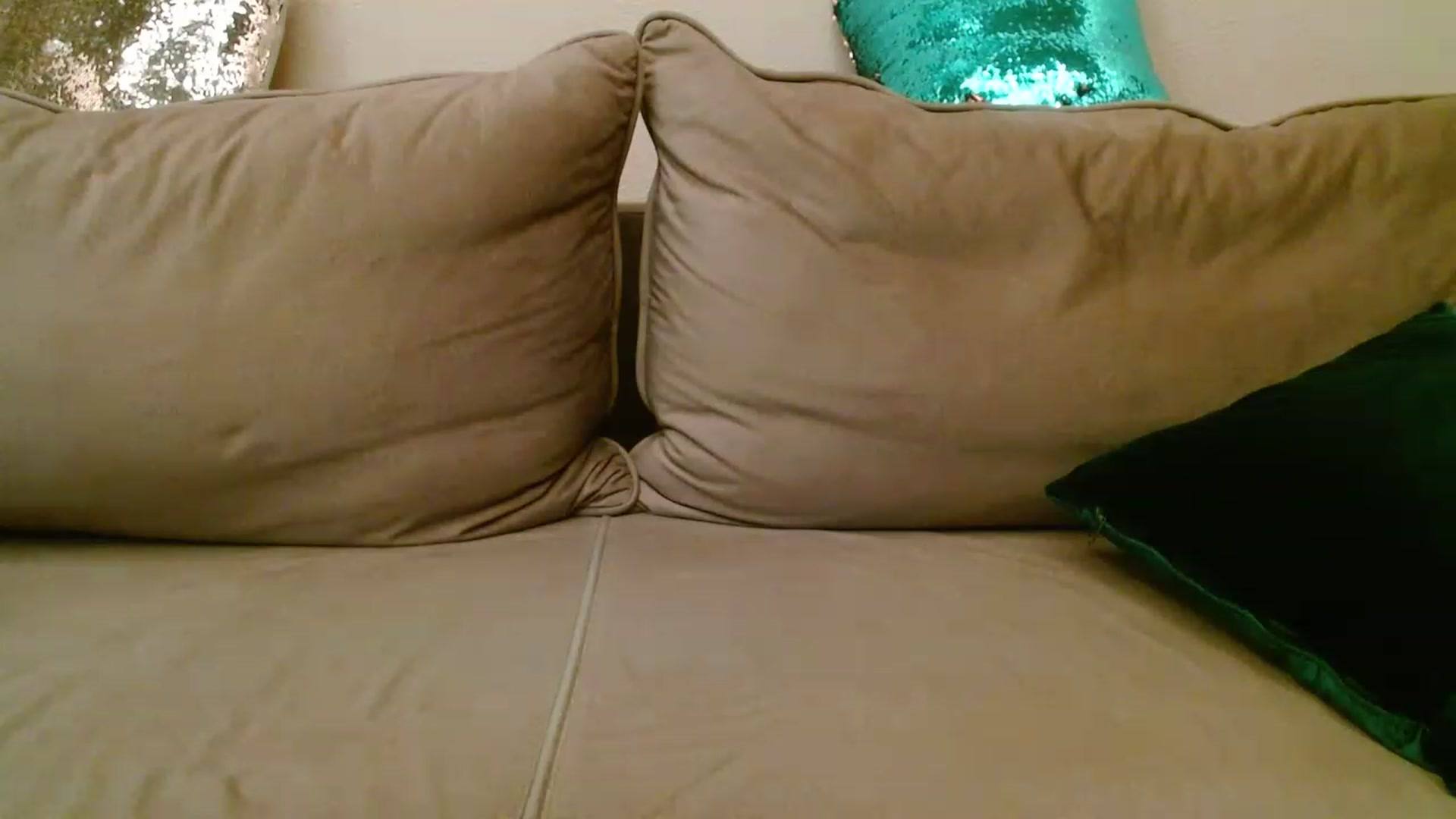 Gallery image thumbnail from UGLYGIRL_'s myfreecams stream on, 08/05/2023, 18:29 image 8 of 20