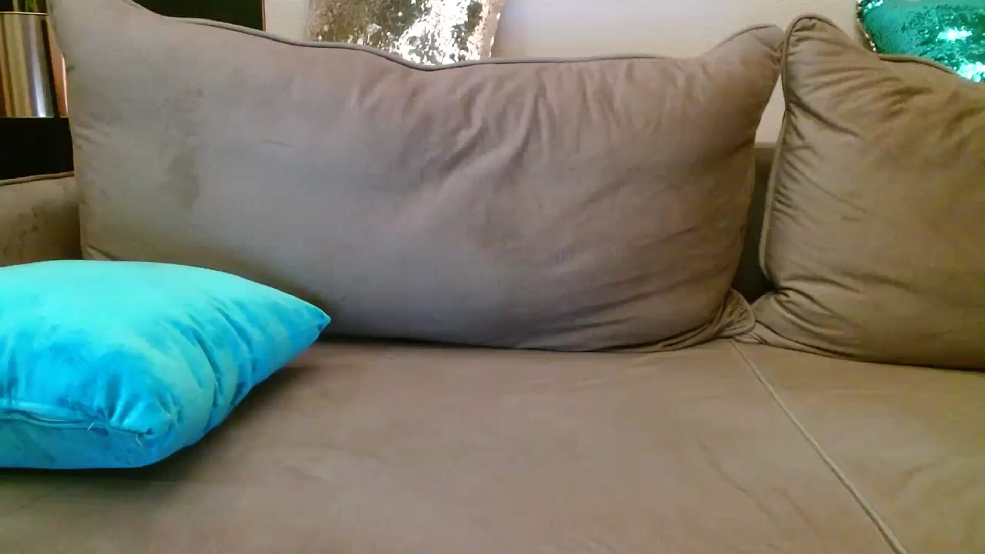 Gallery image thumbnail from UGLYGIRL_'s myfreecams stream on, 08/06/2023, 01:36 image 1 of 20