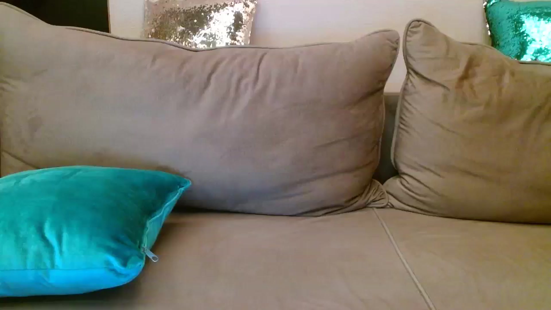 Gallery image thumbnail from UGLYGIRL_'s myfreecams stream on, 08/08/2023, 01:46 image 1 of 20