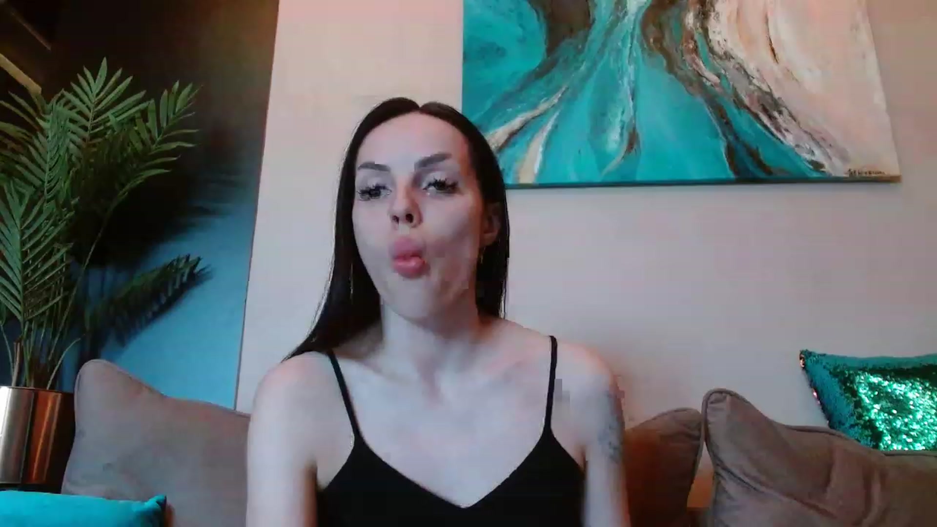 Gallery image thumbnail from UGLYGIRL_'s myfreecams stream on, 08/08/2023, 04:44 image 1 of 20