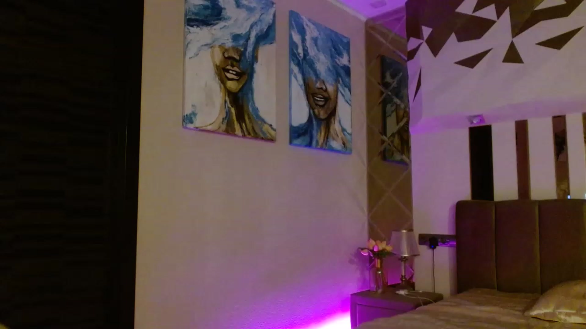 Gallery image thumbnail from UGLYGIRL_'s myfreecams stream on, 08/08/2023, 22:54 image 11 of 20