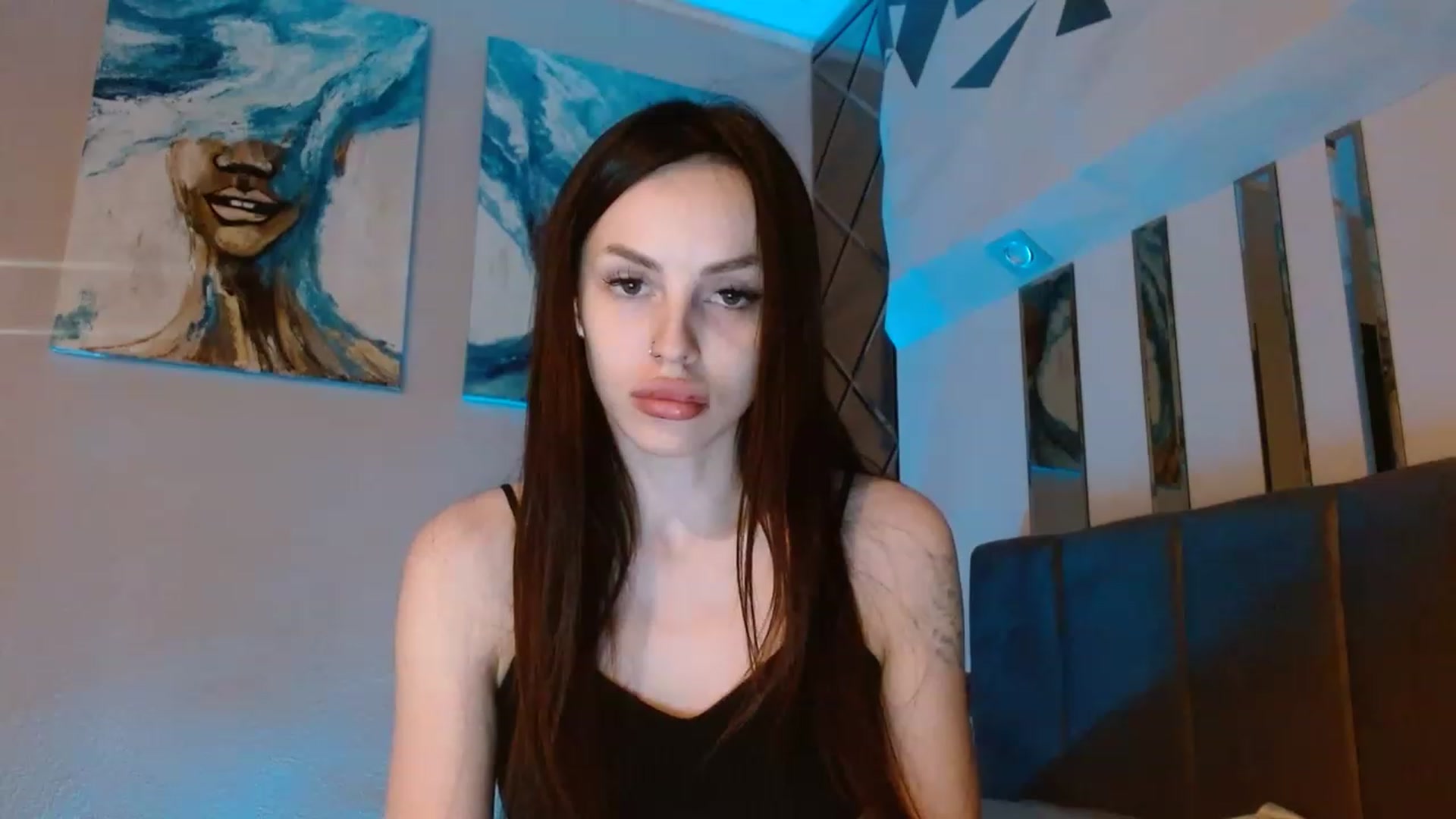 Gallery image thumbnail from UGLYGIRL_'s myfreecams stream on, 08/13/2023, 23:31 image 10 of 20