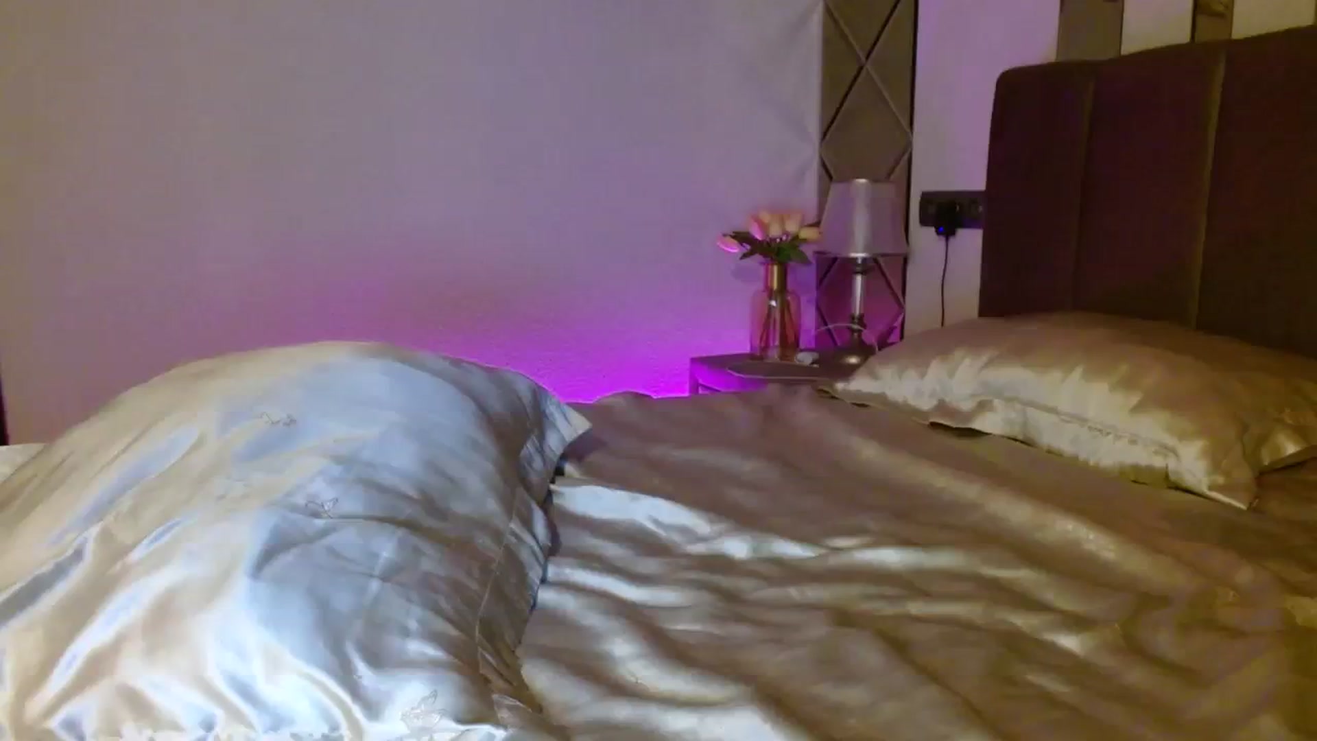 Gallery image thumbnail from UGLYGIRL_'s myfreecams stream on, 08/15/2023, 19:25 image 20 of 20