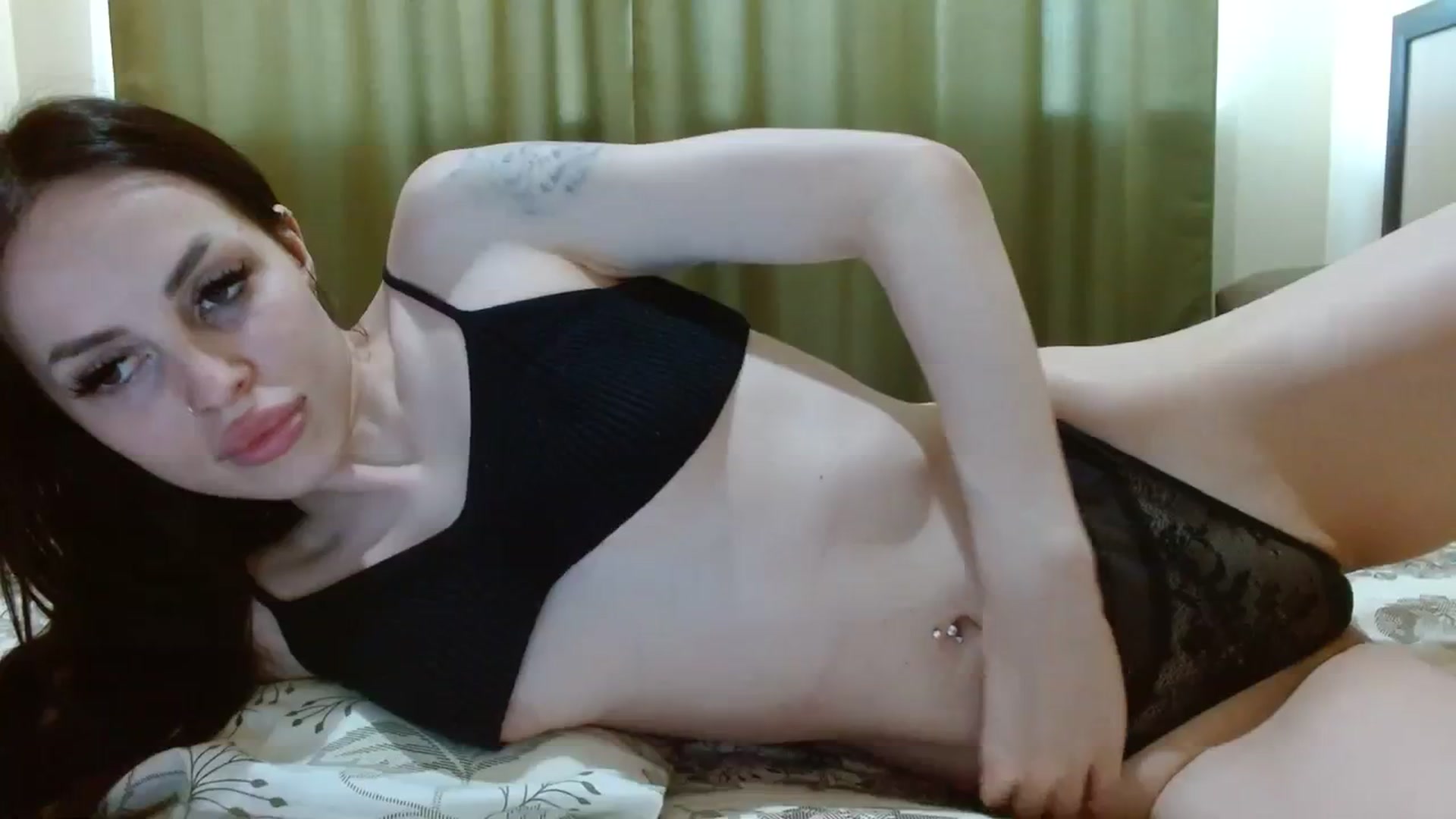 Gallery image thumbnail from UGLYGIRL_'s myfreecams stream on, 08/19/2023, 08:12 image 3 of 20