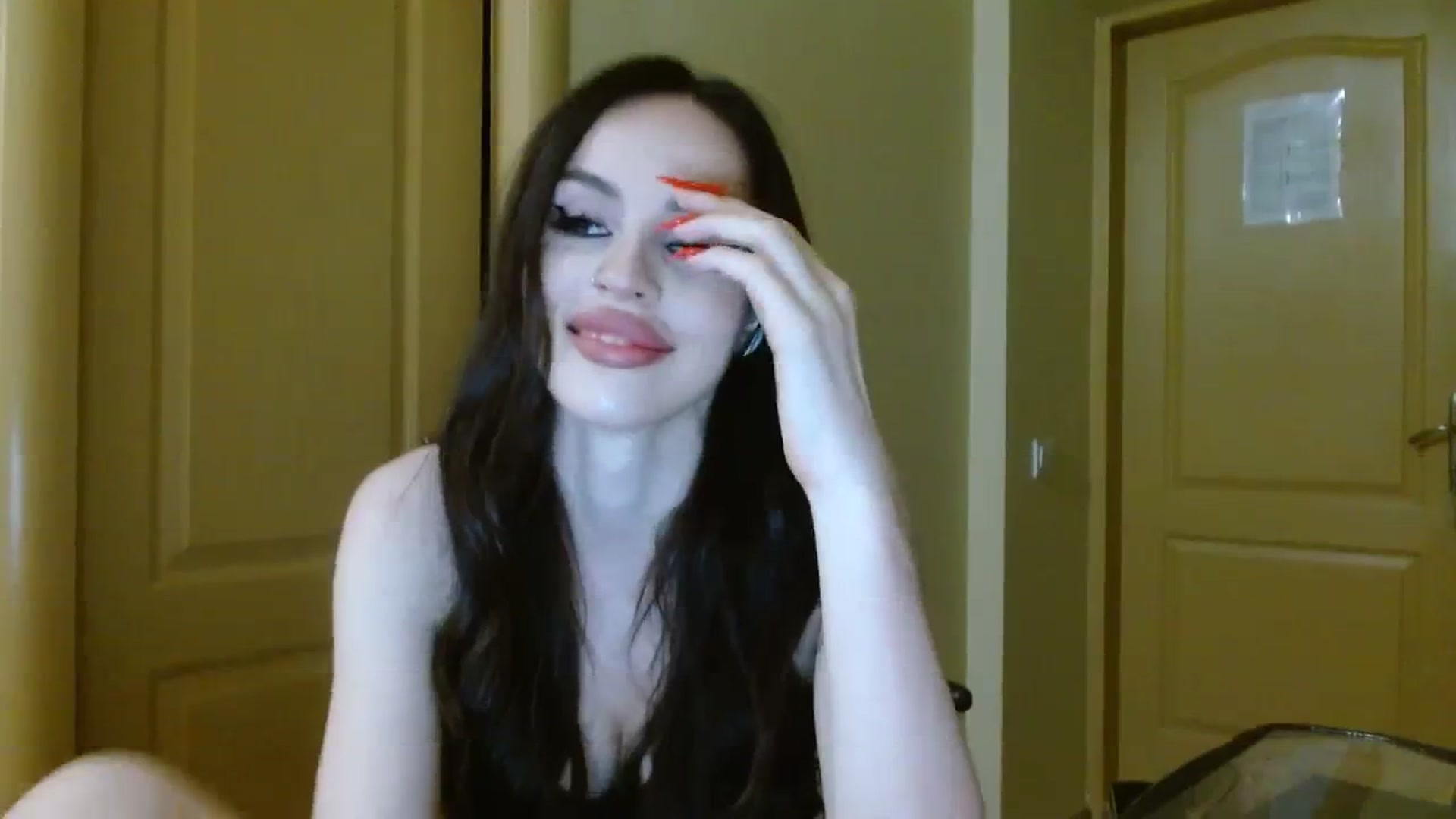 Gallery image thumbnail from UGLYGIRL_'s myfreecams stream on, 08/26/2023, 19:36 image 11 of 20