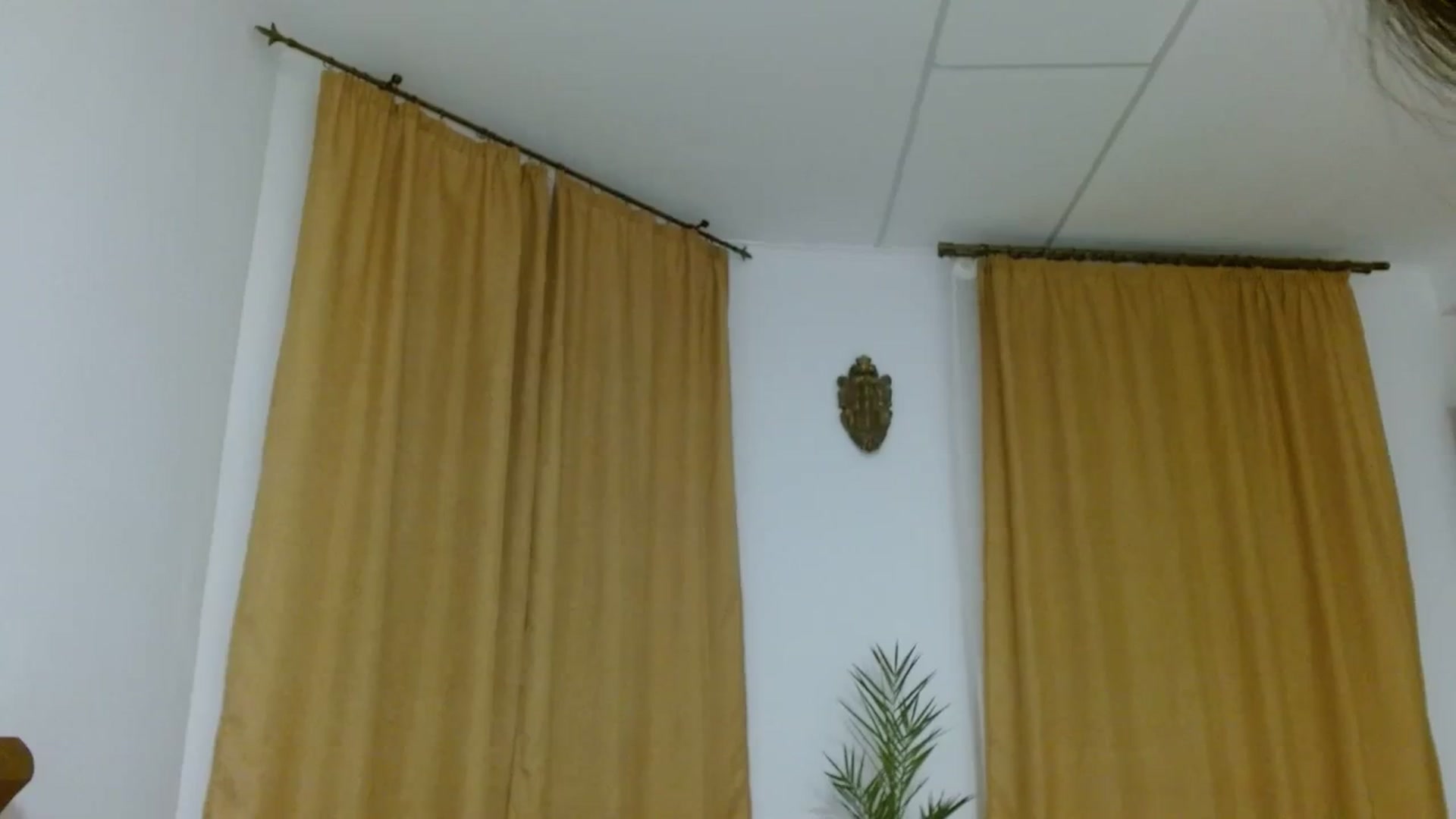 Gallery image thumbnail from UGLYGIRL_'s myfreecams stream on, 09/13/2023, 24:14 image 12 of 20