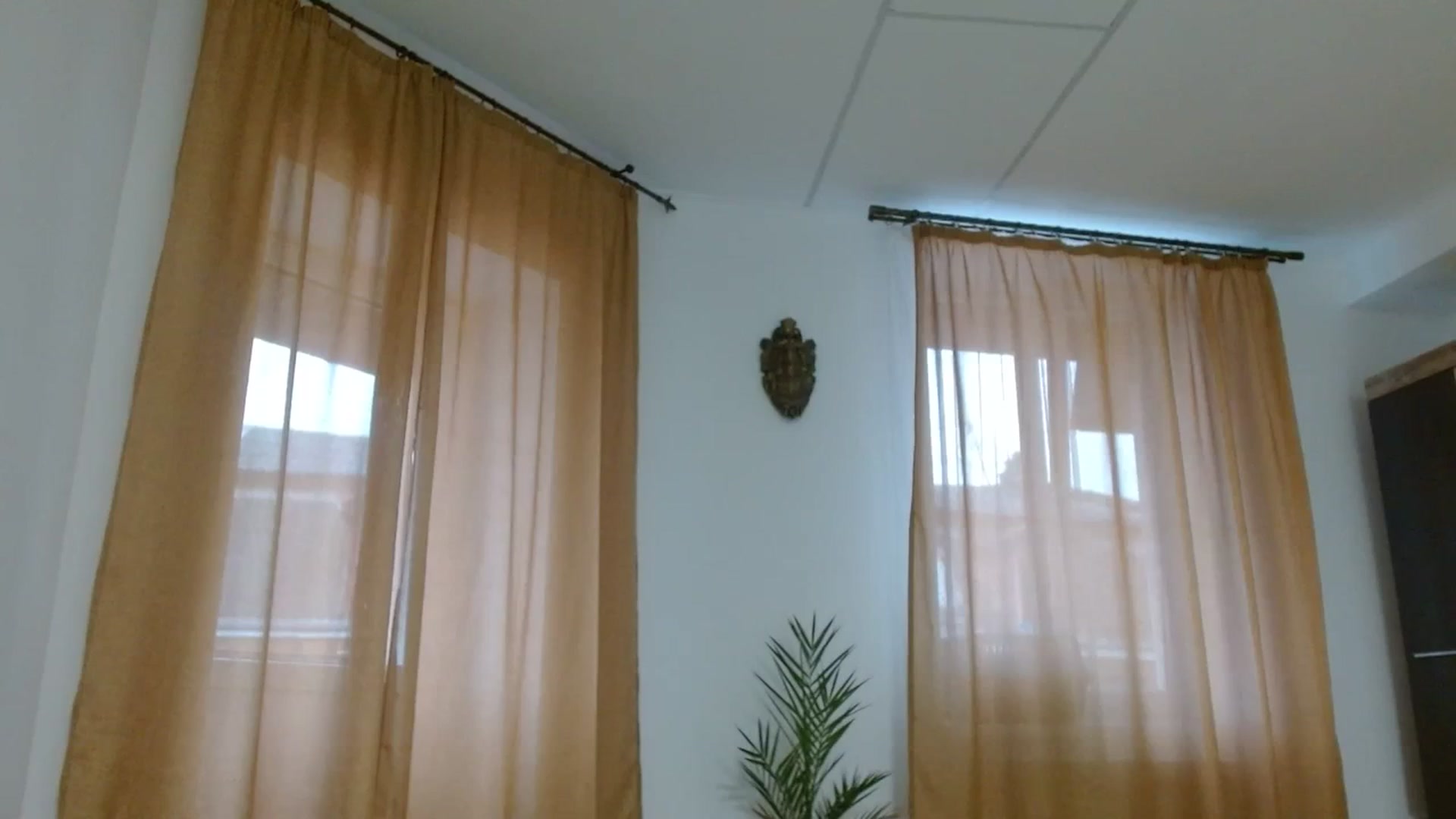 Gallery image thumbnail from UGLYGIRL_'s myfreecams stream on, 09/14/2023, 16:04 image 6 of 20