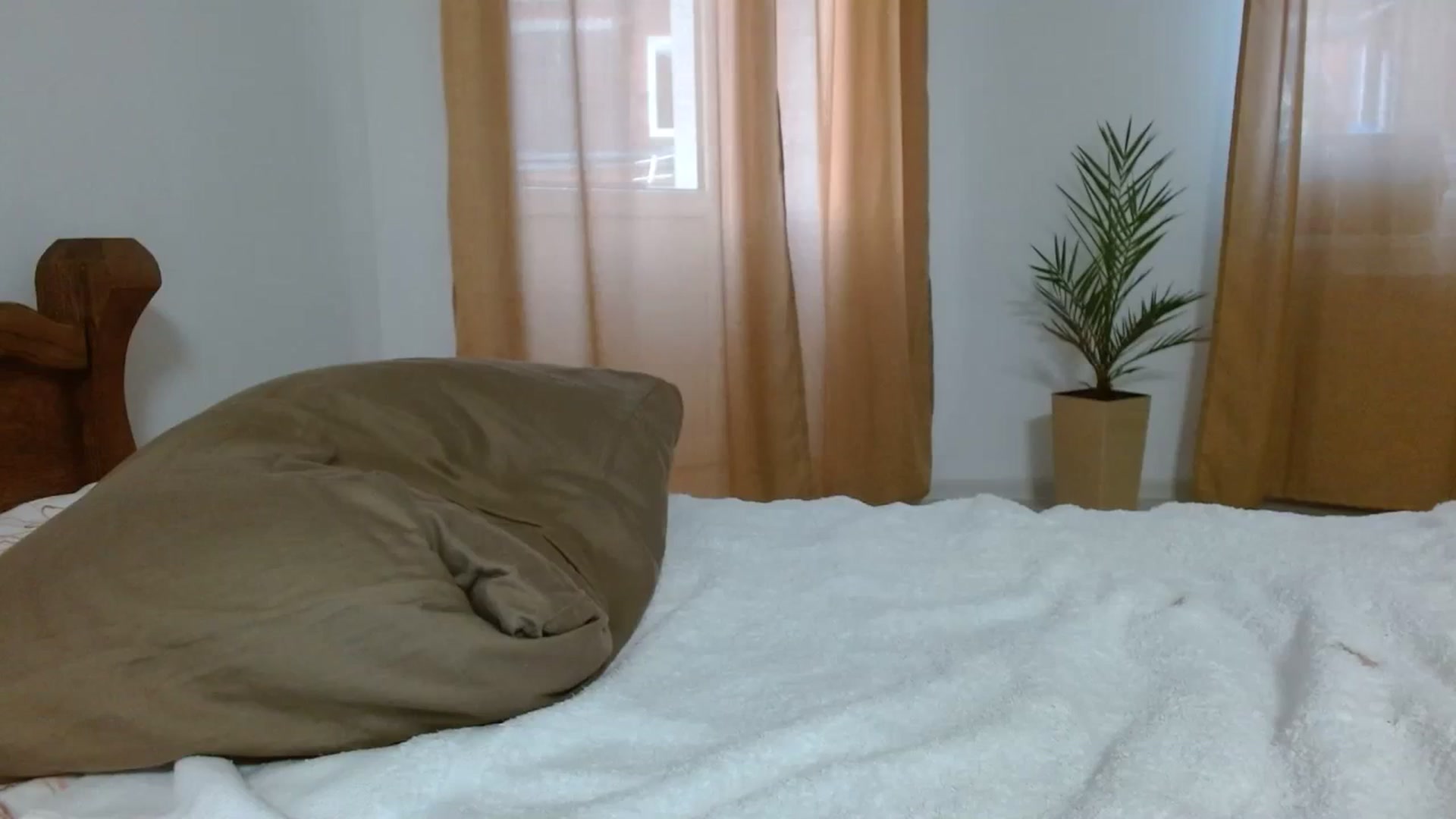 Gallery image thumbnail from UGLYGIRL_'s myfreecams stream on, 09/19/2023, 07:40 image 20 of 20