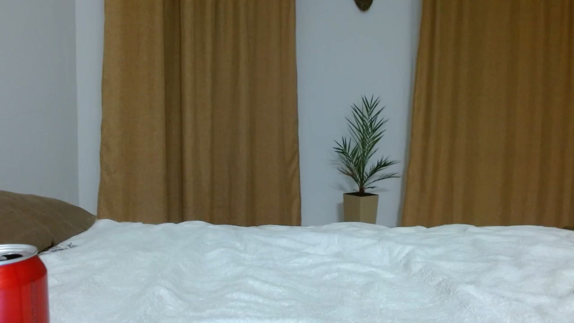 Gallery image thumbnail from UGLYGIRL_'s myfreecams stream on, 09/25/2023, 19:08 image 7 of 20