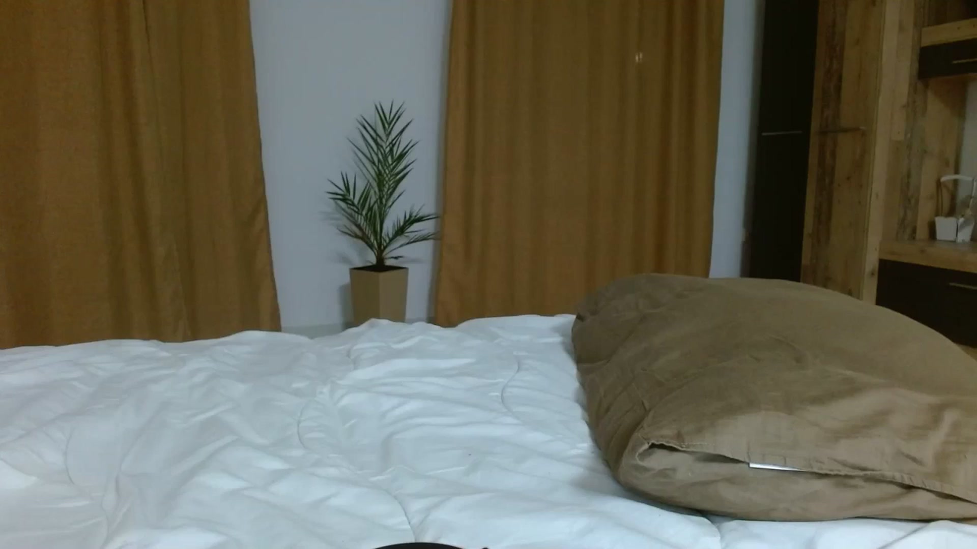 Gallery image thumbnail from UGLYGIRL_'s myfreecams stream on, 09/29/2023, 17:32 image 2 of 20