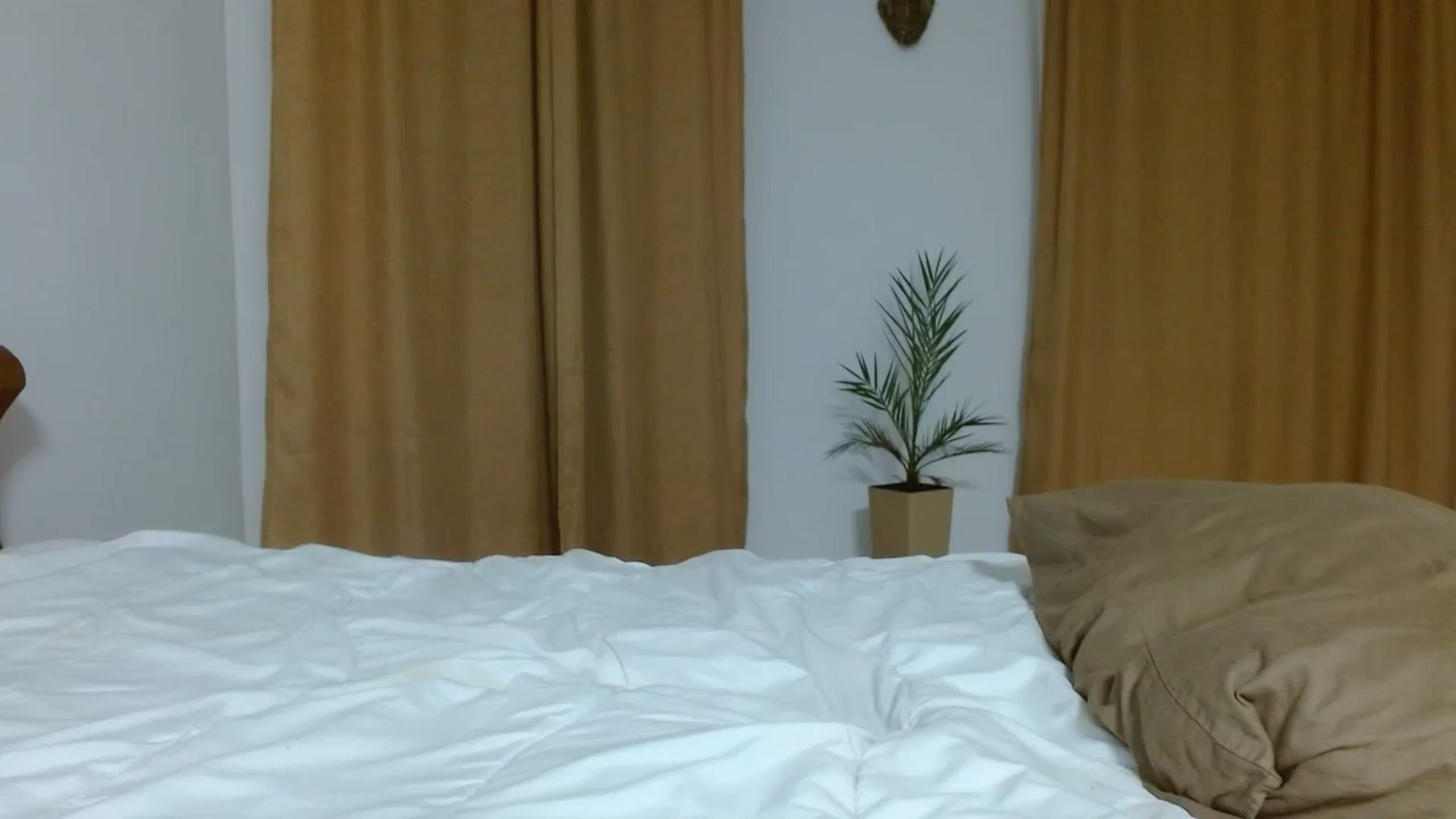 Gallery image thumbnail from UGLYGIRL_'s myfreecams stream on, 10/05/2023, 24:00 image 20 of 20