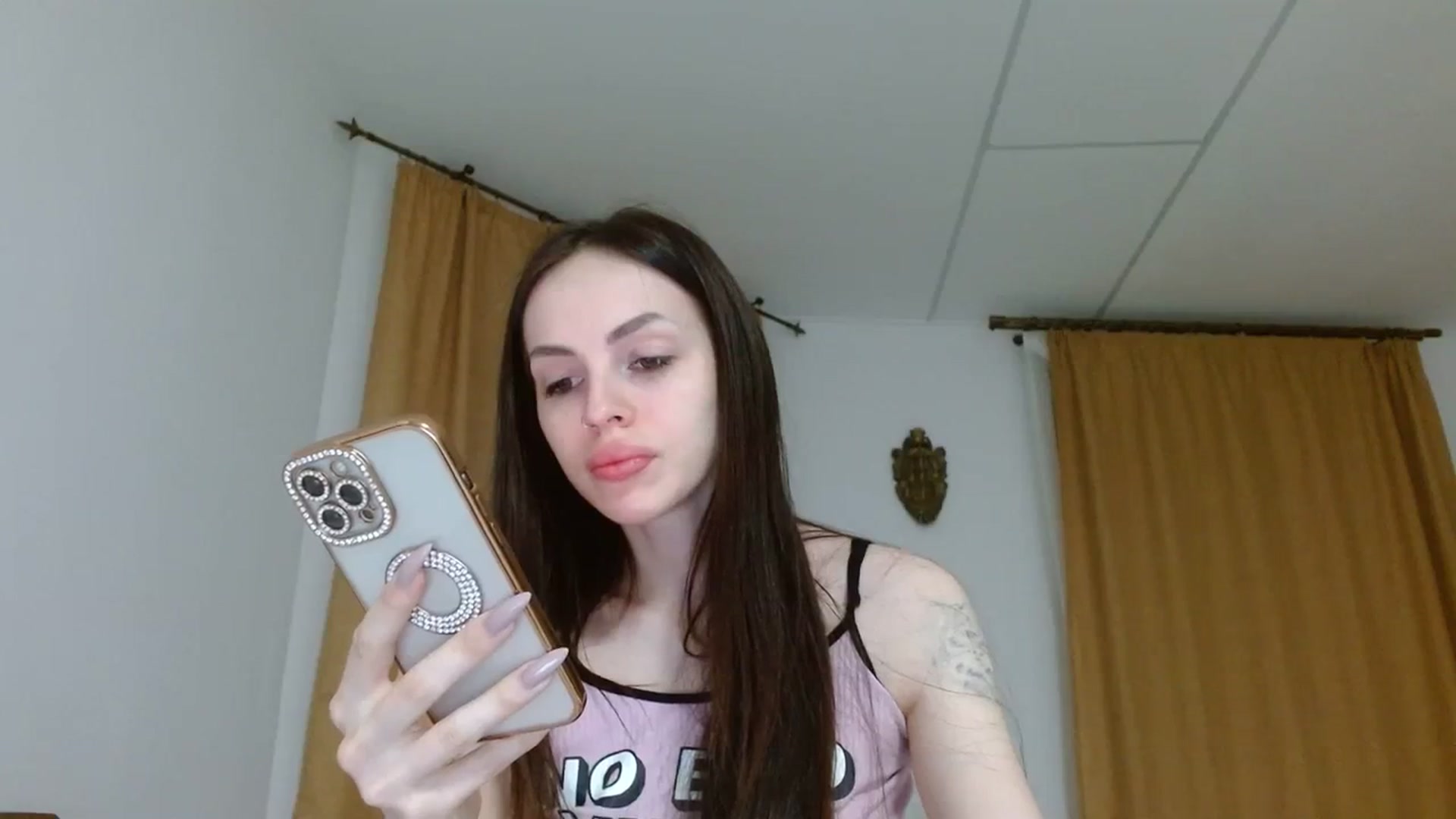 Gallery image thumbnail from UGLYGIRL_'s myfreecams stream on, 10/09/2023, 17:49 image 11 of 20