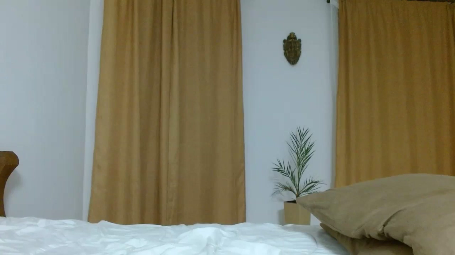 Gallery image thumbnail from UGLYGIRL_'s myfreecams stream on, 10/09/2023, 21:54 image 10 of 20