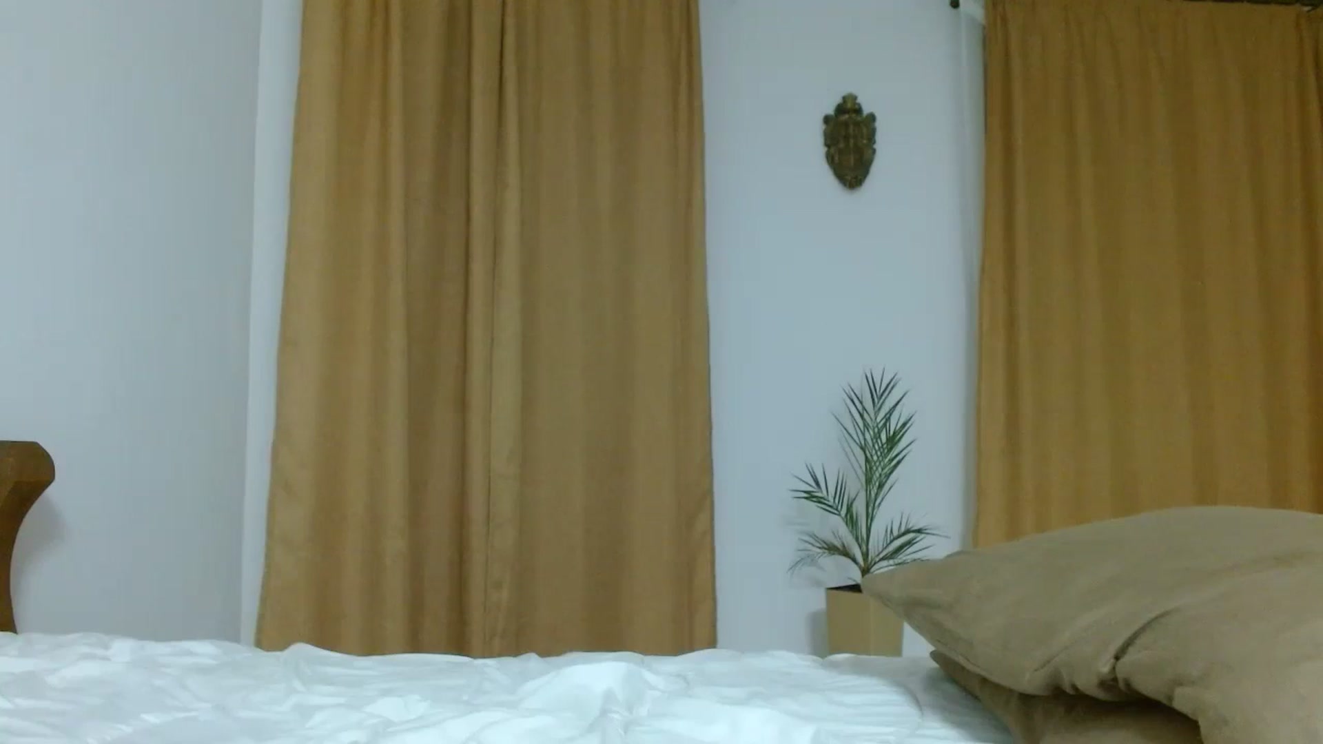Gallery image thumbnail from UGLYGIRL_'s myfreecams stream on, 10/09/2023, 21:54 image 11 of 20