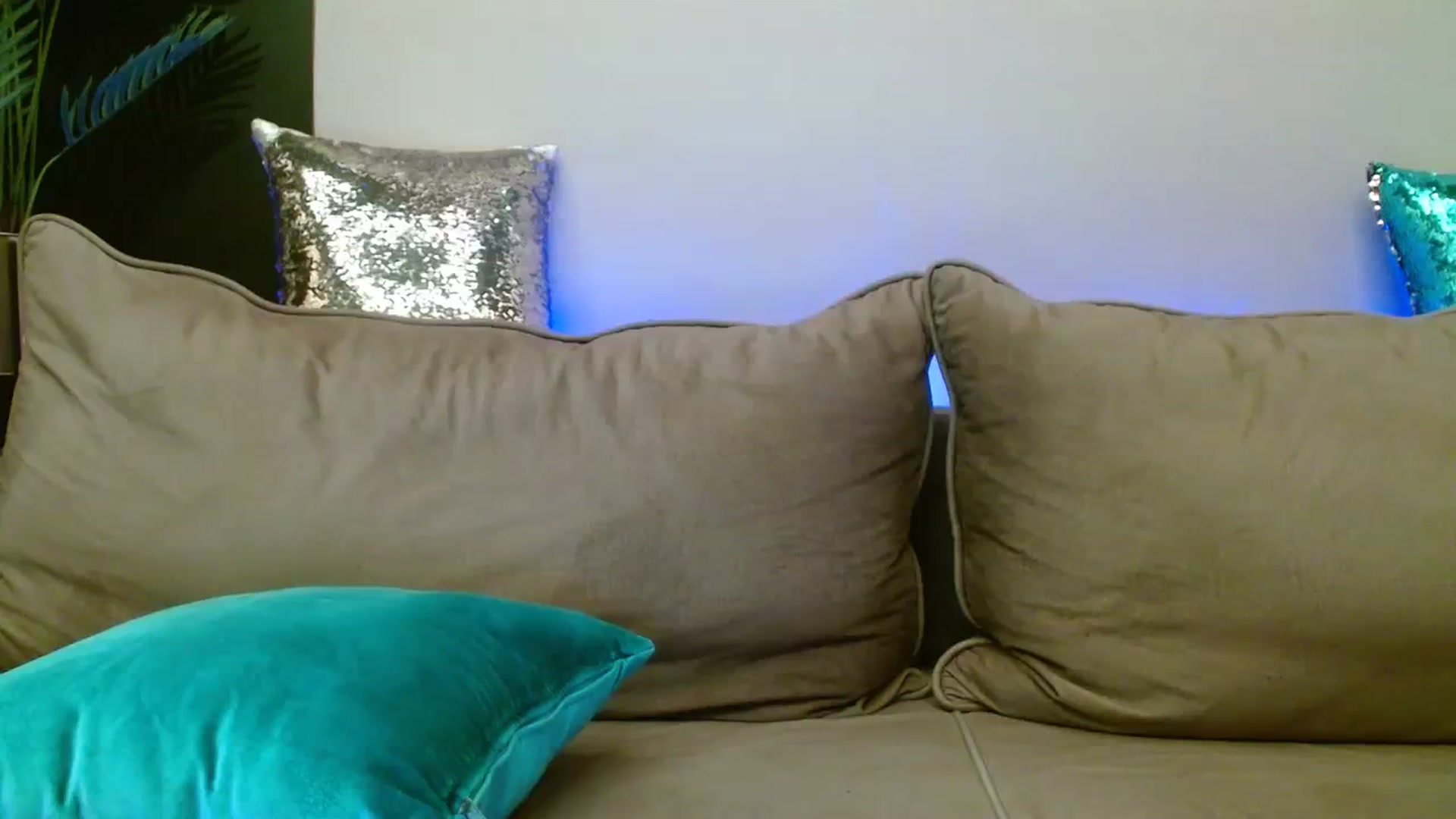 Gallery image thumbnail from UGLYGIRL_'s myfreecams stream on, 10/10/2023, 20:06 image 19 of 20