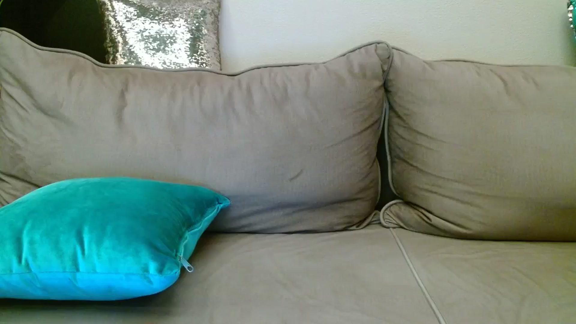 Gallery image thumbnail from UGLYGIRL_'s myfreecams stream on, 10/11/2023, 19:26 image 1 of 20
