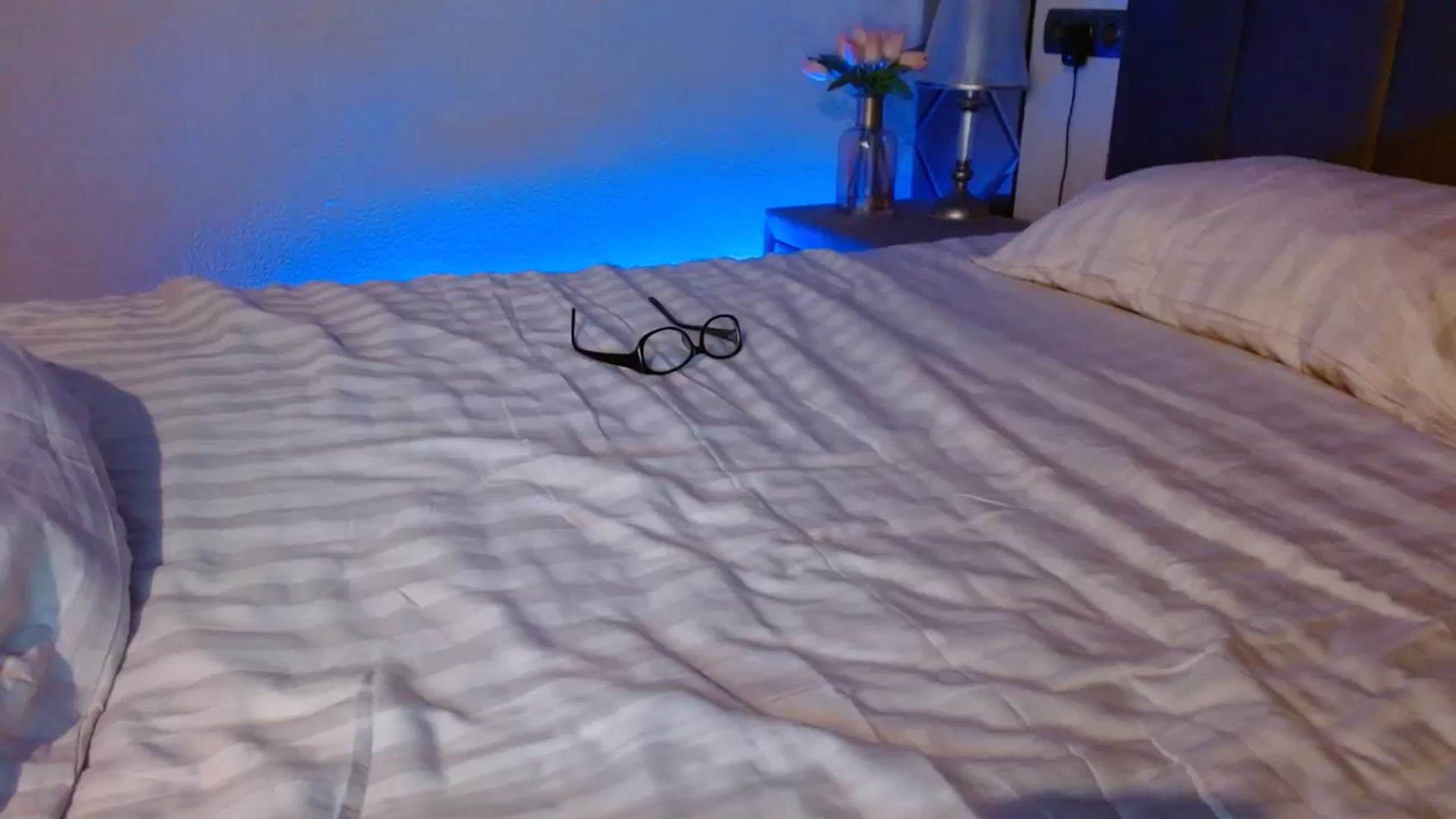 Gallery image thumbnail from UGLYGIRL_'s myfreecams stream on, 10/13/2023, 01:50 image 4 of 20
