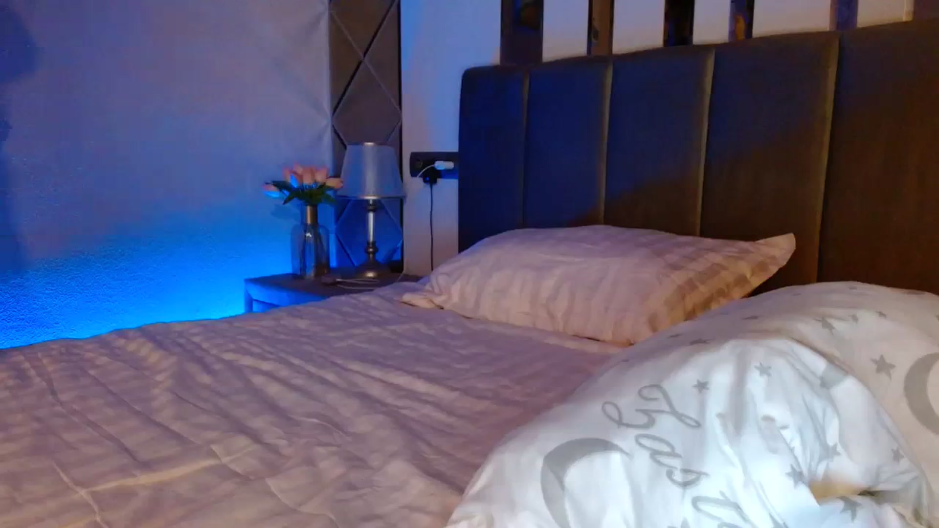 Gallery image thumbnail from UGLYGIRL_'s myfreecams stream on, 10/17/2023, 06:12 image 5 of 20