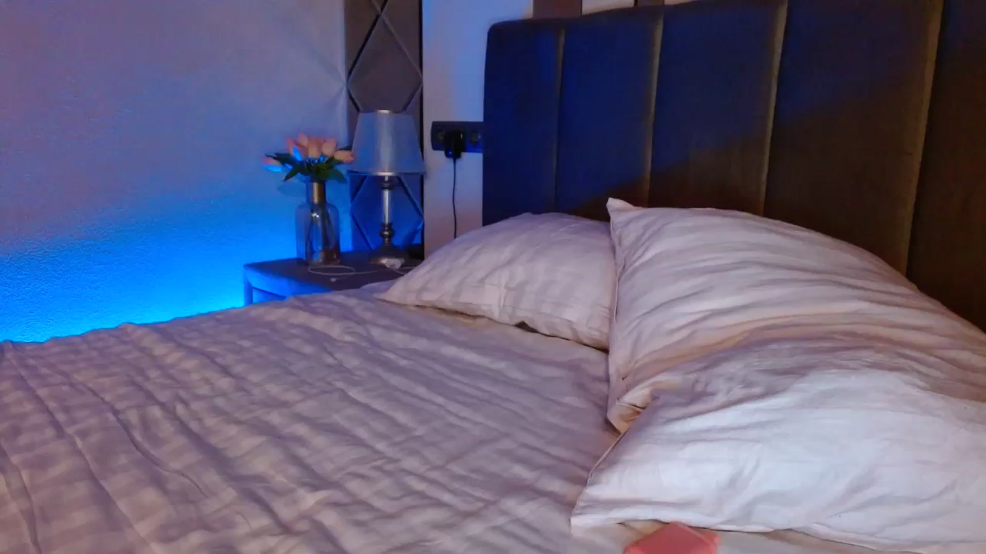 Gallery image thumbnail from UGLYGIRL_'s myfreecams stream on, 10/22/2023, 05:26 image 5 of 20