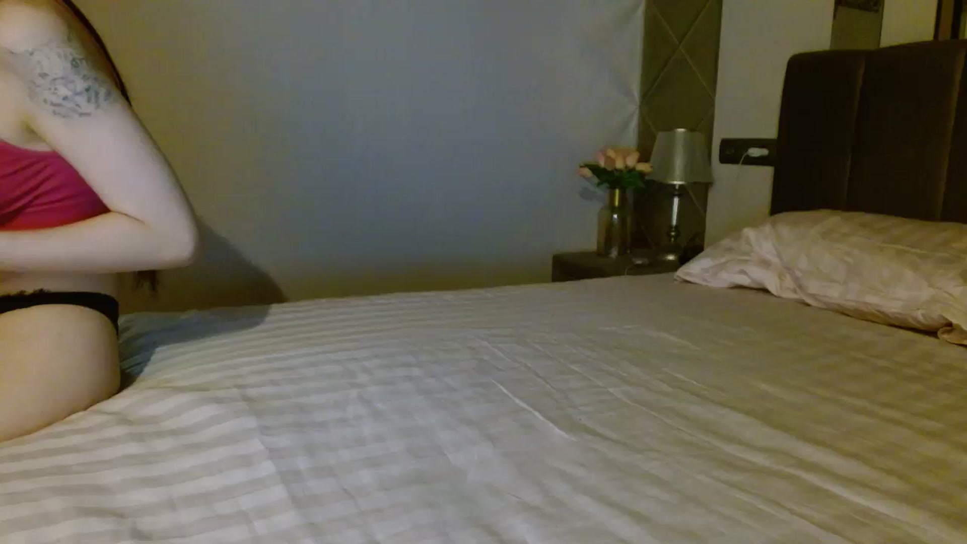 Gallery image thumbnail from UGLYGIRL_'s myfreecams stream on, 10/22/2023, 16:26 image 3 of 20
