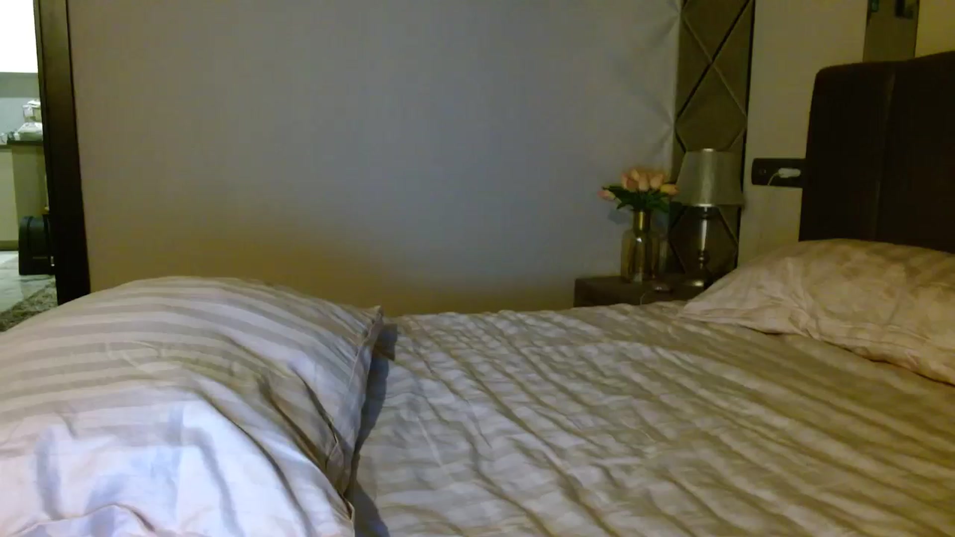 Gallery image thumbnail from UGLYGIRL_'s myfreecams stream on, 10/22/2023, 17:36 image 19 of 20
