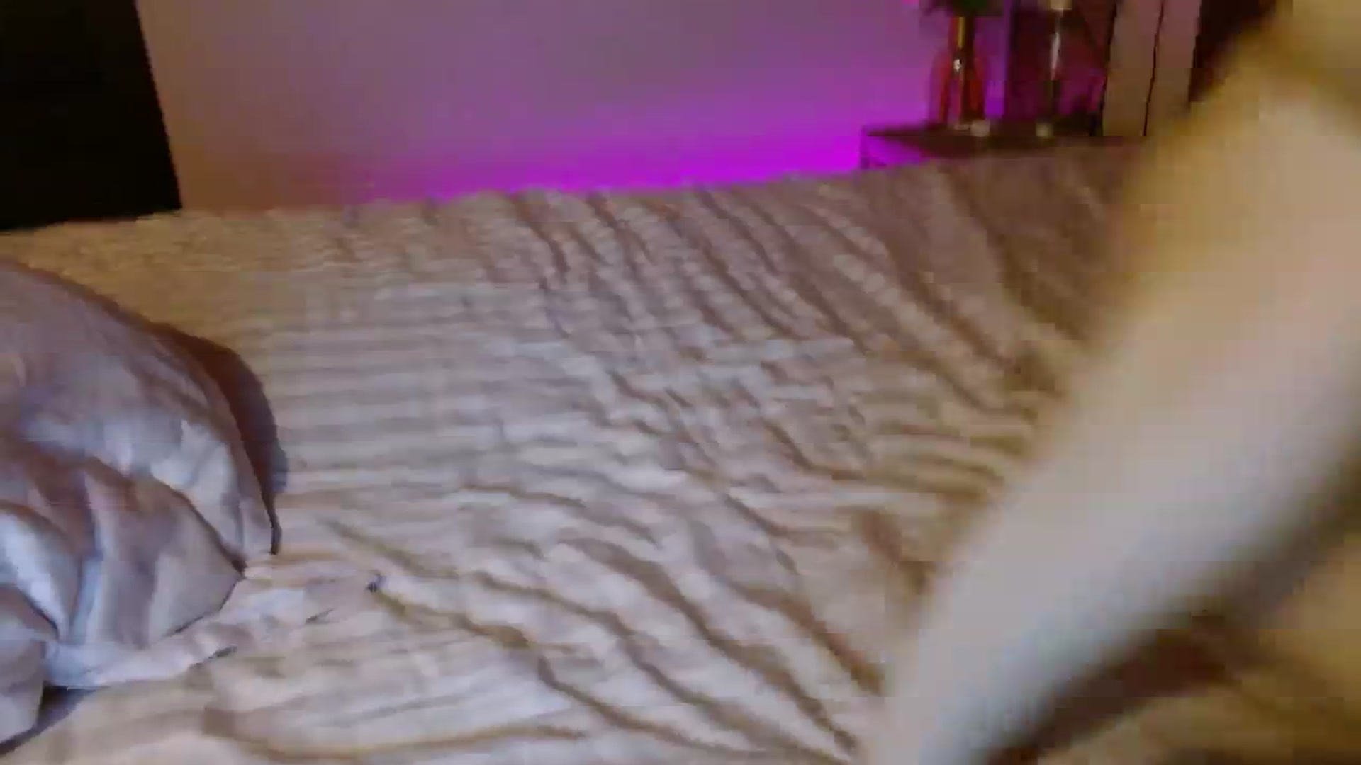 Gallery image thumbnail from UGLYGIRL_'s myfreecams stream on, 10/26/2023, 01:06 image 12 of 20