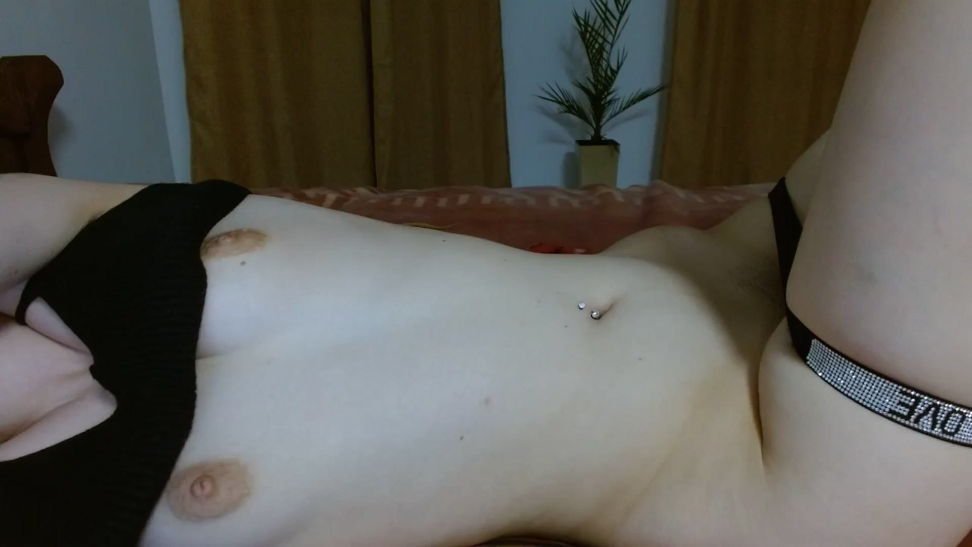 Gallery image thumbnail from UGLYGIRL_'s myfreecams stream on, 10/28/2023, 23:46 image 15 of 20