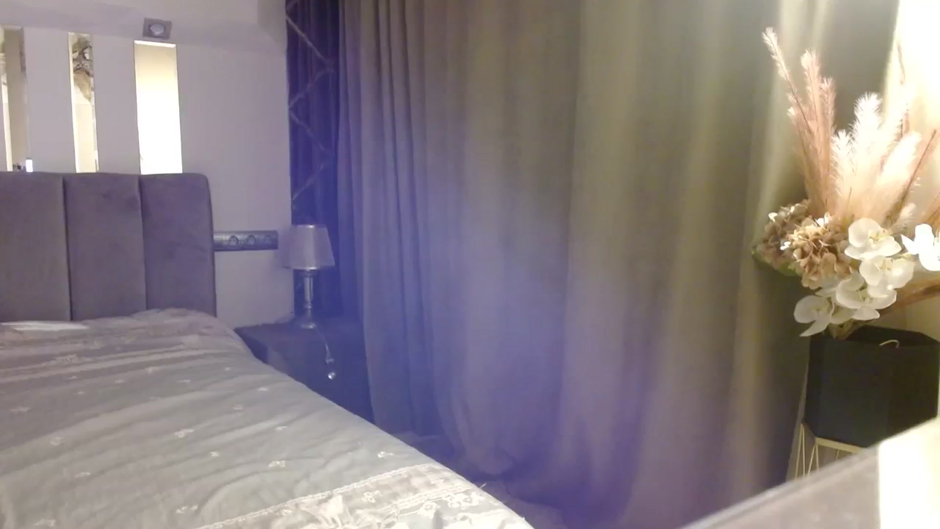 Gallery image thumbnail from UGLYGIRL_'s myfreecams stream on, 12/04/2023, 20:59 image 5 of 20