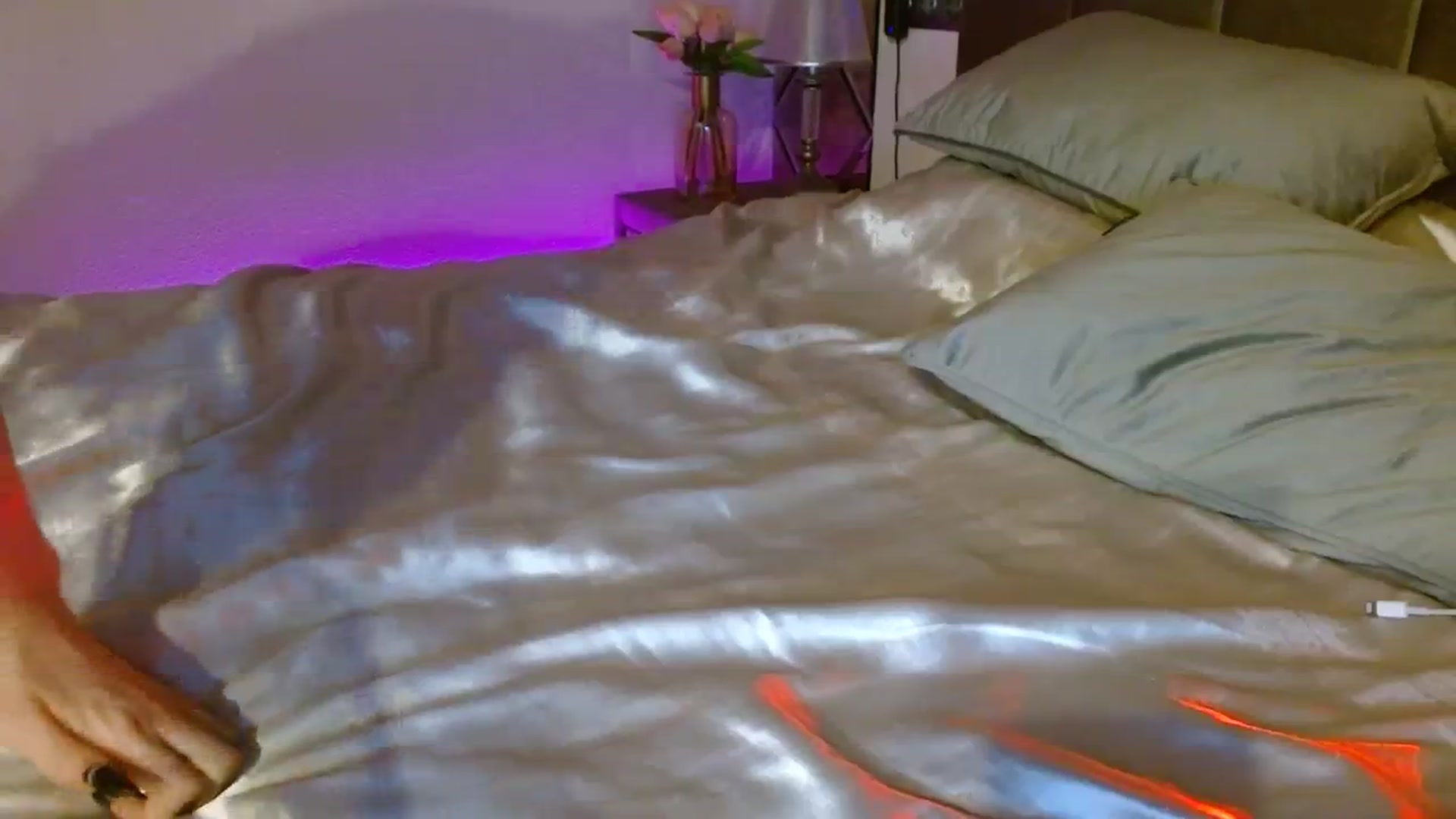 Gallery image thumbnail from UGLYGIRL_'s myfreecams stream on, 12/08/2023, 01:44 image 20 of 20