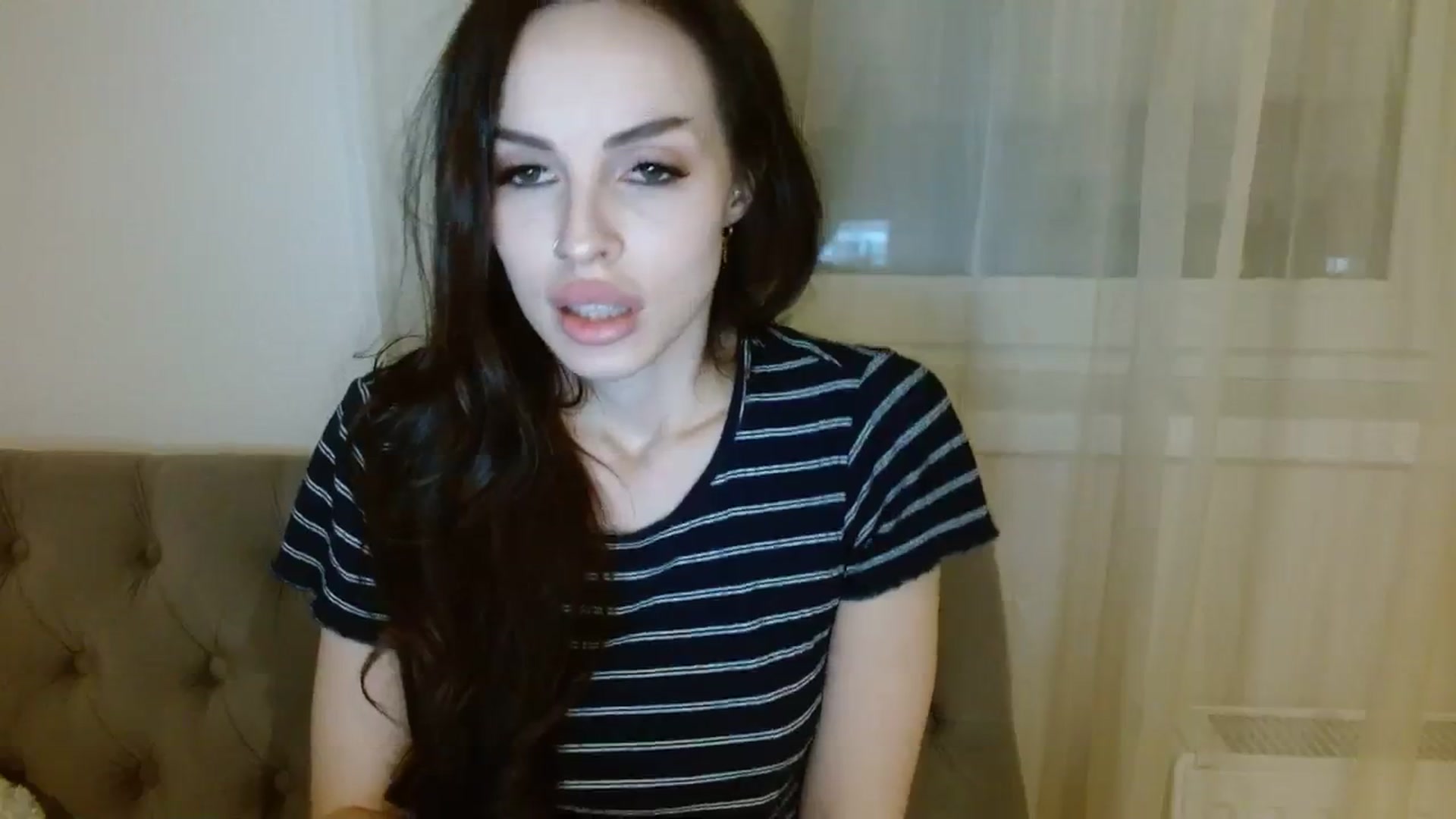 Gallery image thumbnail from UGLYGIRL_'s myfreecams stream on, 12/10/2023, 15:09 image 5 of 20