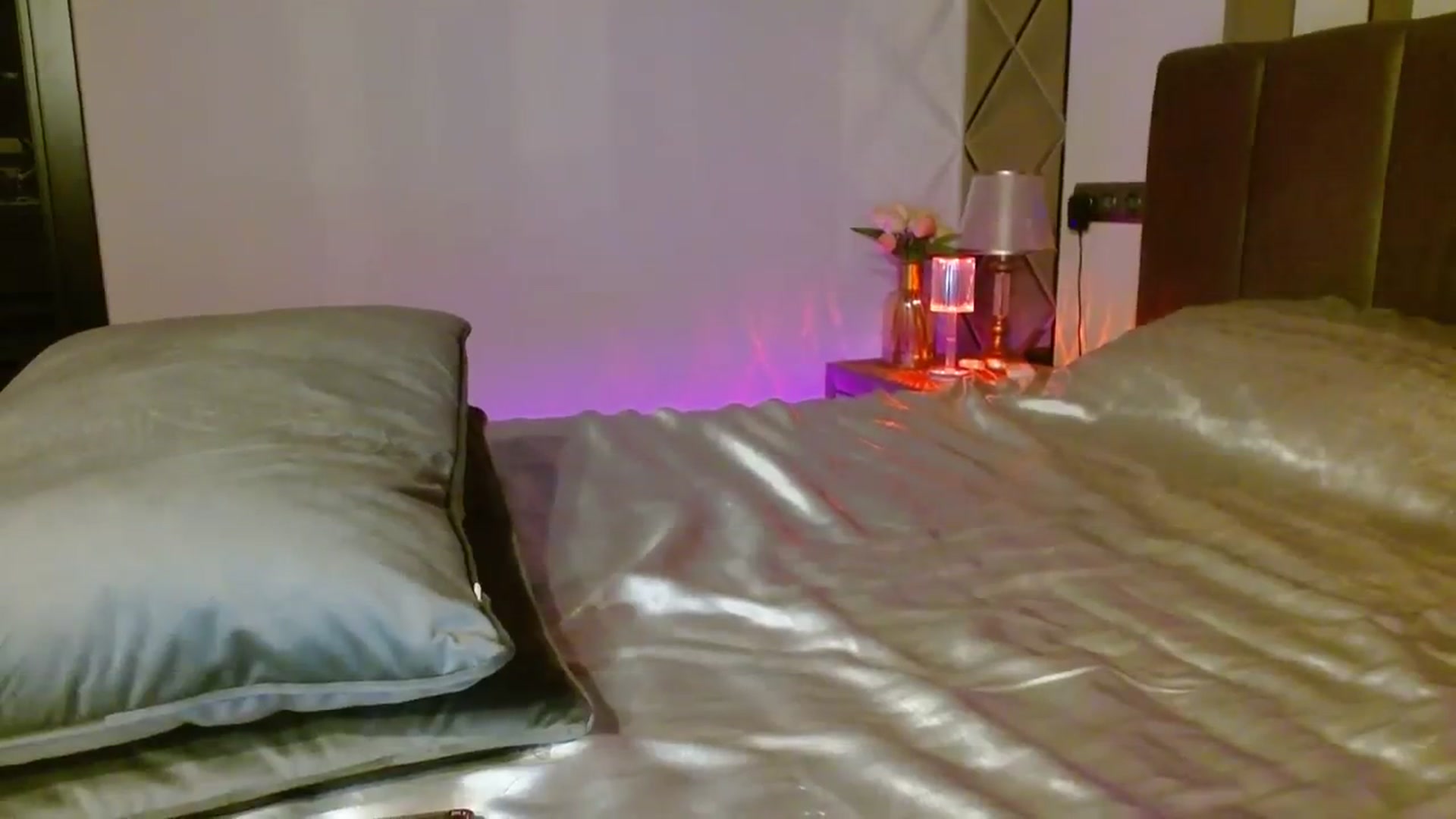 Gallery image thumbnail from UGLYGIRL_'s myfreecams stream on, 12/11/2023, 07:49 image 6 of 20
