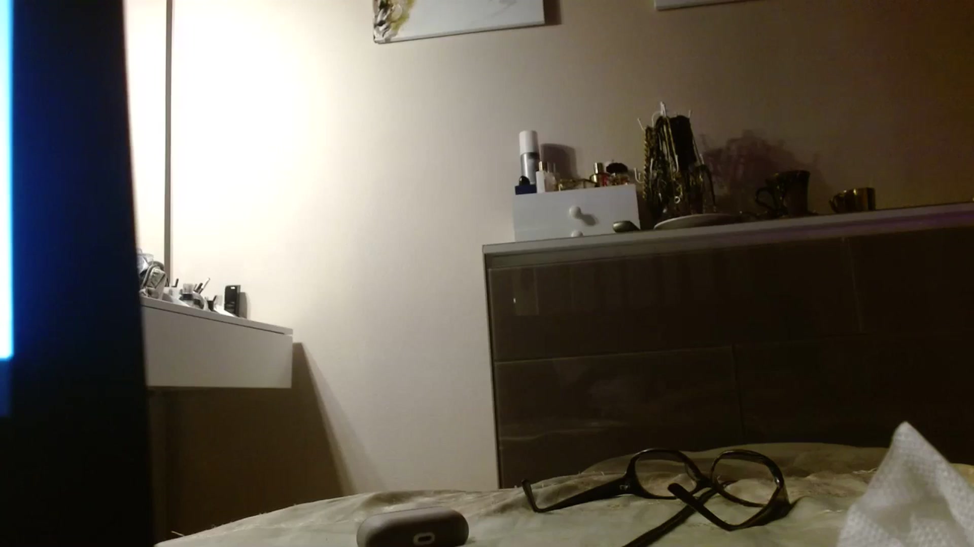 Gallery image thumbnail from UGLYGIRL_'s myfreecams stream on, 12/19/2023, 05:40 image 14 of 20