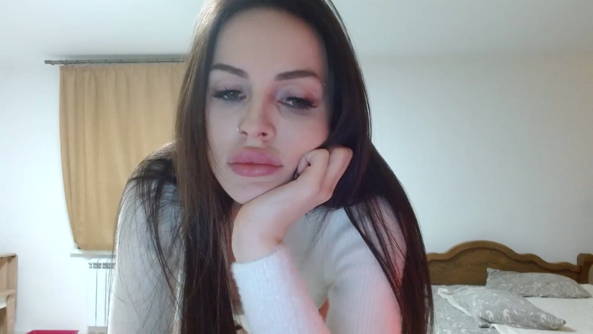 Gallery image thumbnail from UGLYGIRL_'s myfreecams stream on, 12/25/2023, 23:10 image 1 of 20