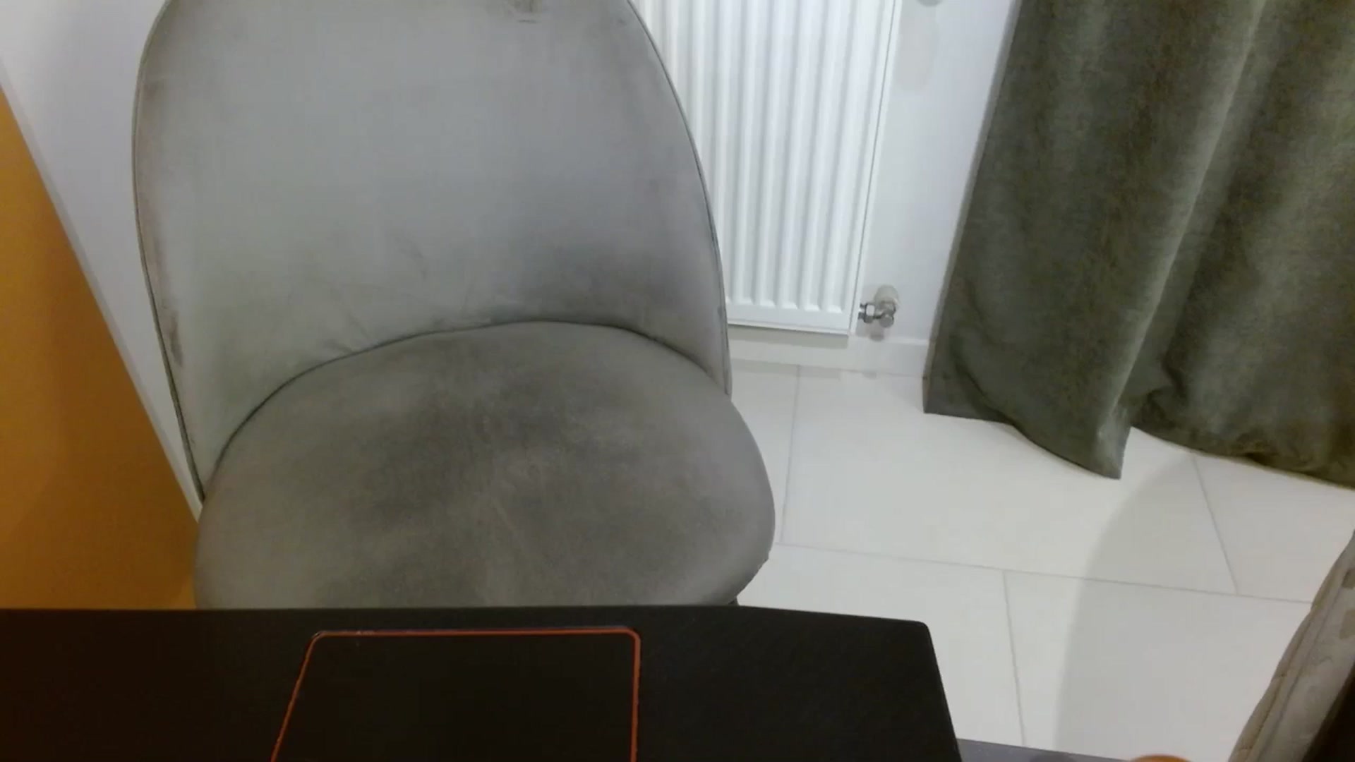Gallery image thumbnail from UGLYGIRL_'s myfreecams stream on, 12/26/2023, 23:50 image 15 of 20