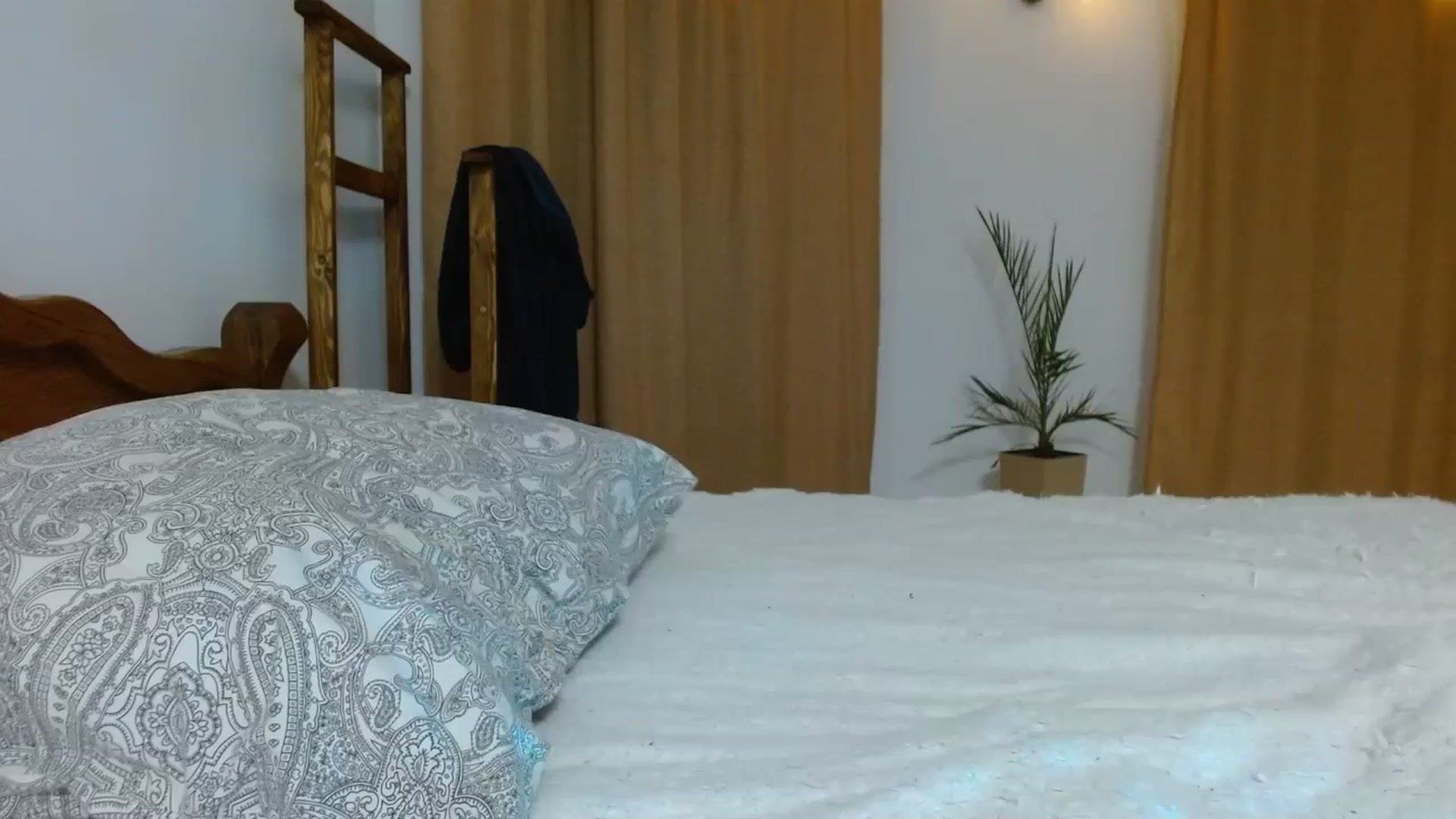 Gallery image thumbnail from UGLYGIRL_'s myfreecams stream on, 01/11/2024, 01:52 image 8 of 20