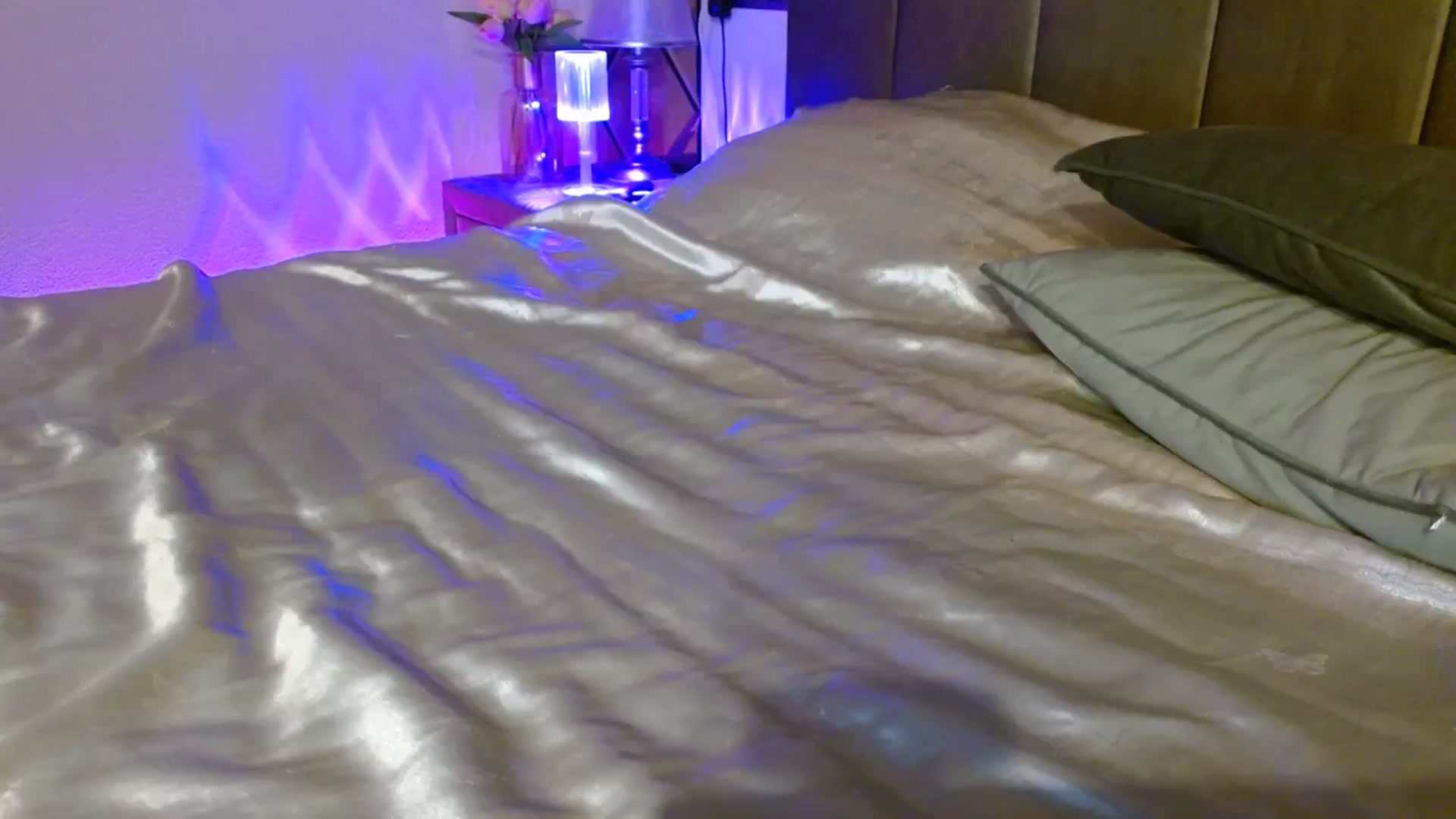 Gallery image thumbnail from UGLYGIRL_'s myfreecams stream on, 01/16/2024, 24:17 image 17 of 20