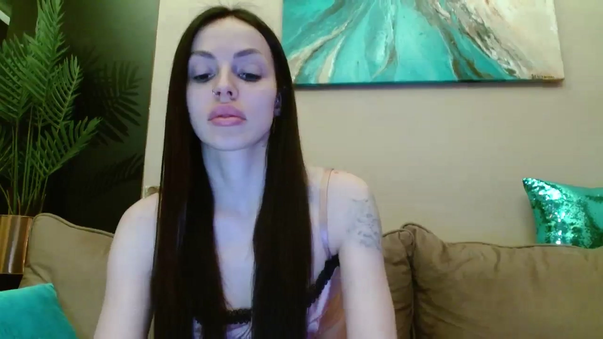 Gallery image thumbnail from UGLYGIRL_'s myfreecams stream on, 01/19/2024, 04:16 image 4 of 20