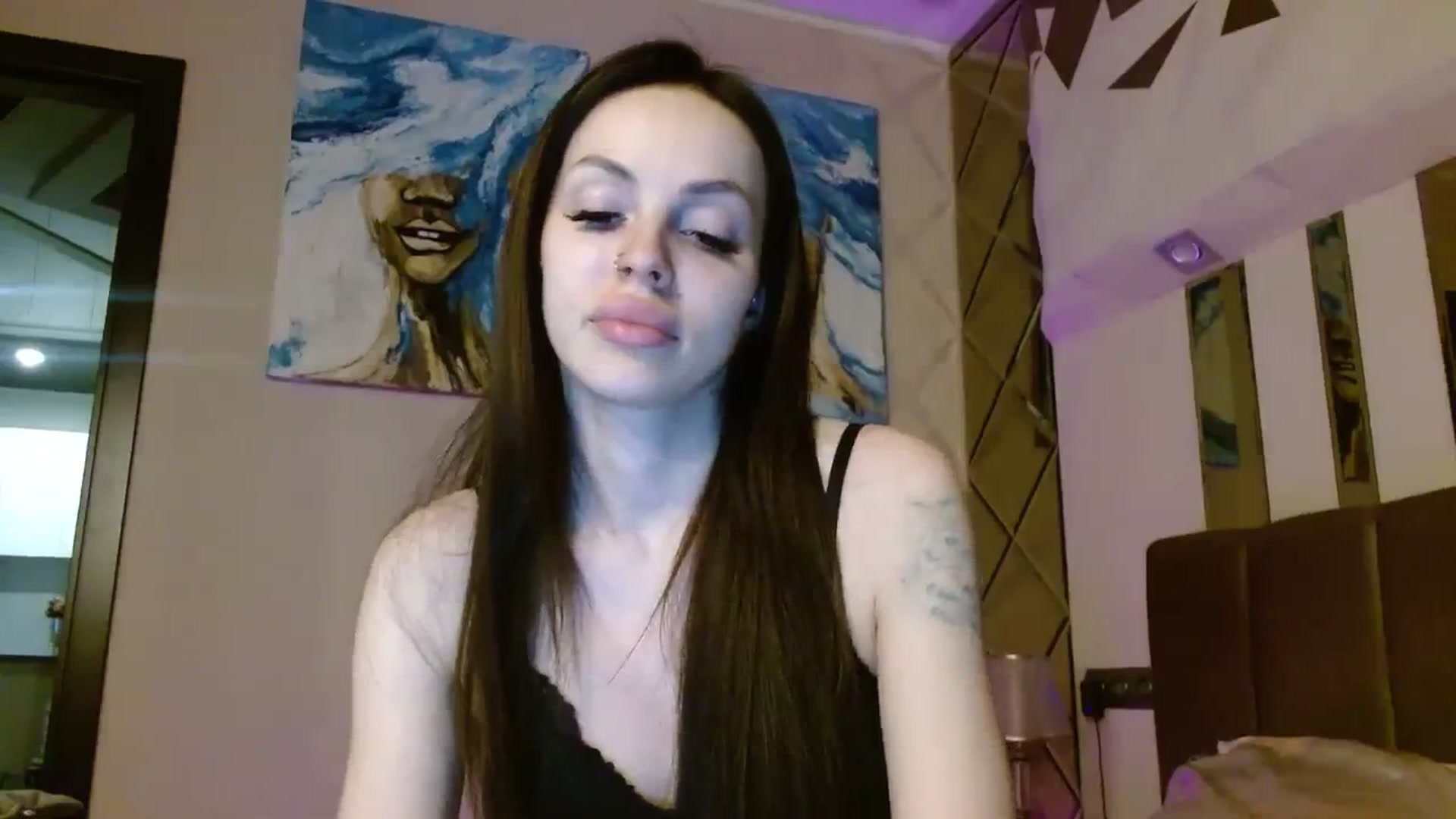 Gallery image thumbnail from UGLYGIRL_'s myfreecams stream on, 01/20/2024, 06:28 image 16 of 20