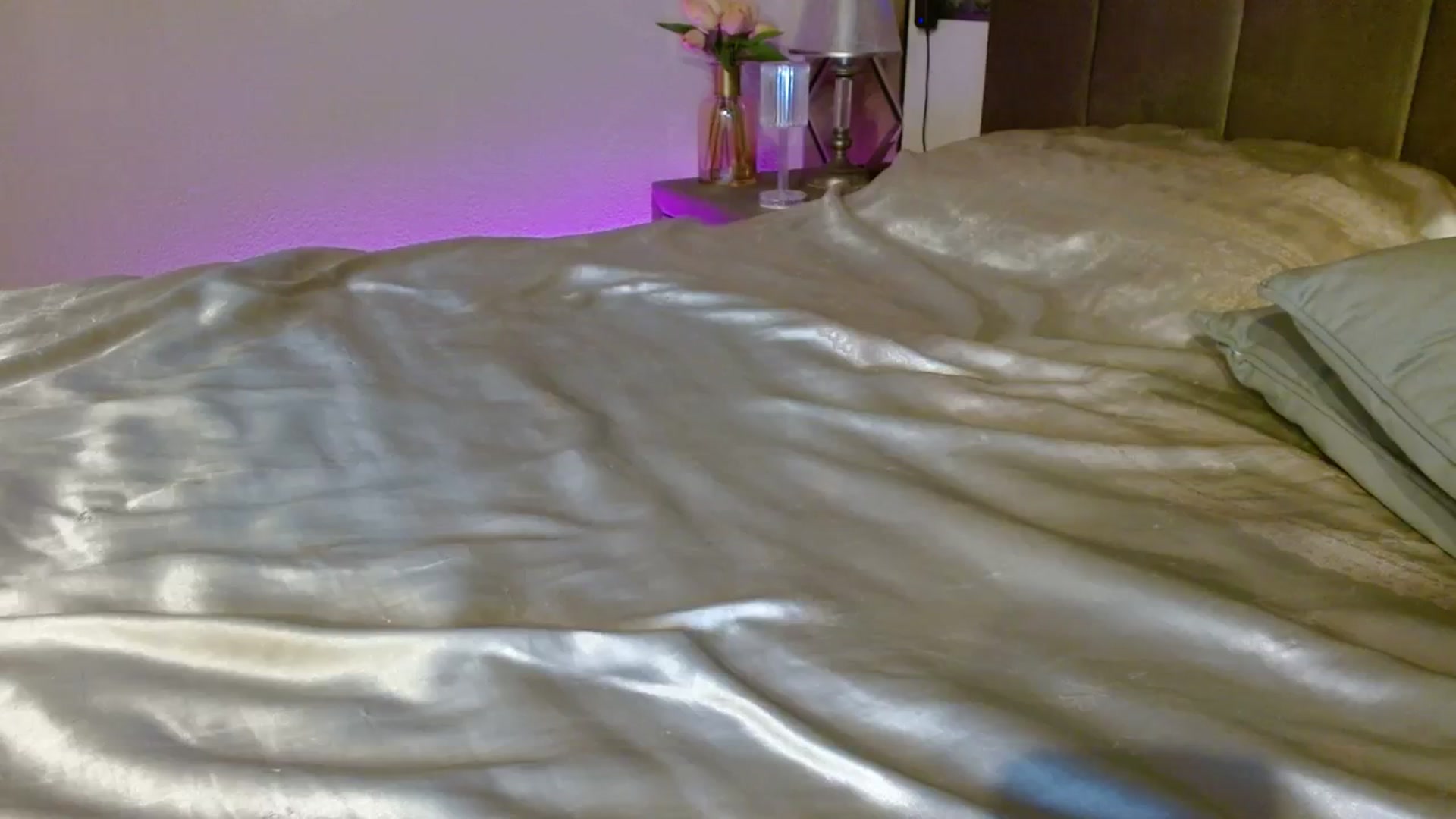 Gallery image thumbnail from UGLYGIRL_'s myfreecams stream on, 01/22/2024, 03:45 image 2 of 20