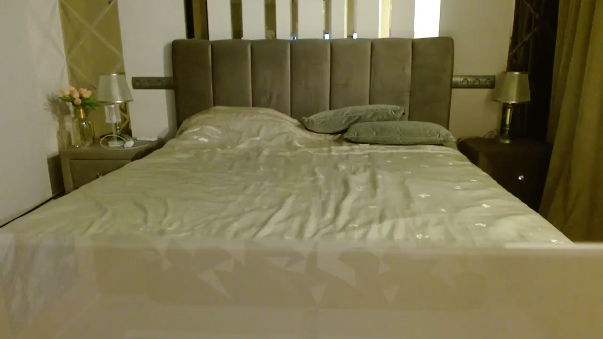 Gallery image thumbnail from UGLYGIRL_'s myfreecams stream on, 01/23/2024, 22:34 image 2 of 20
