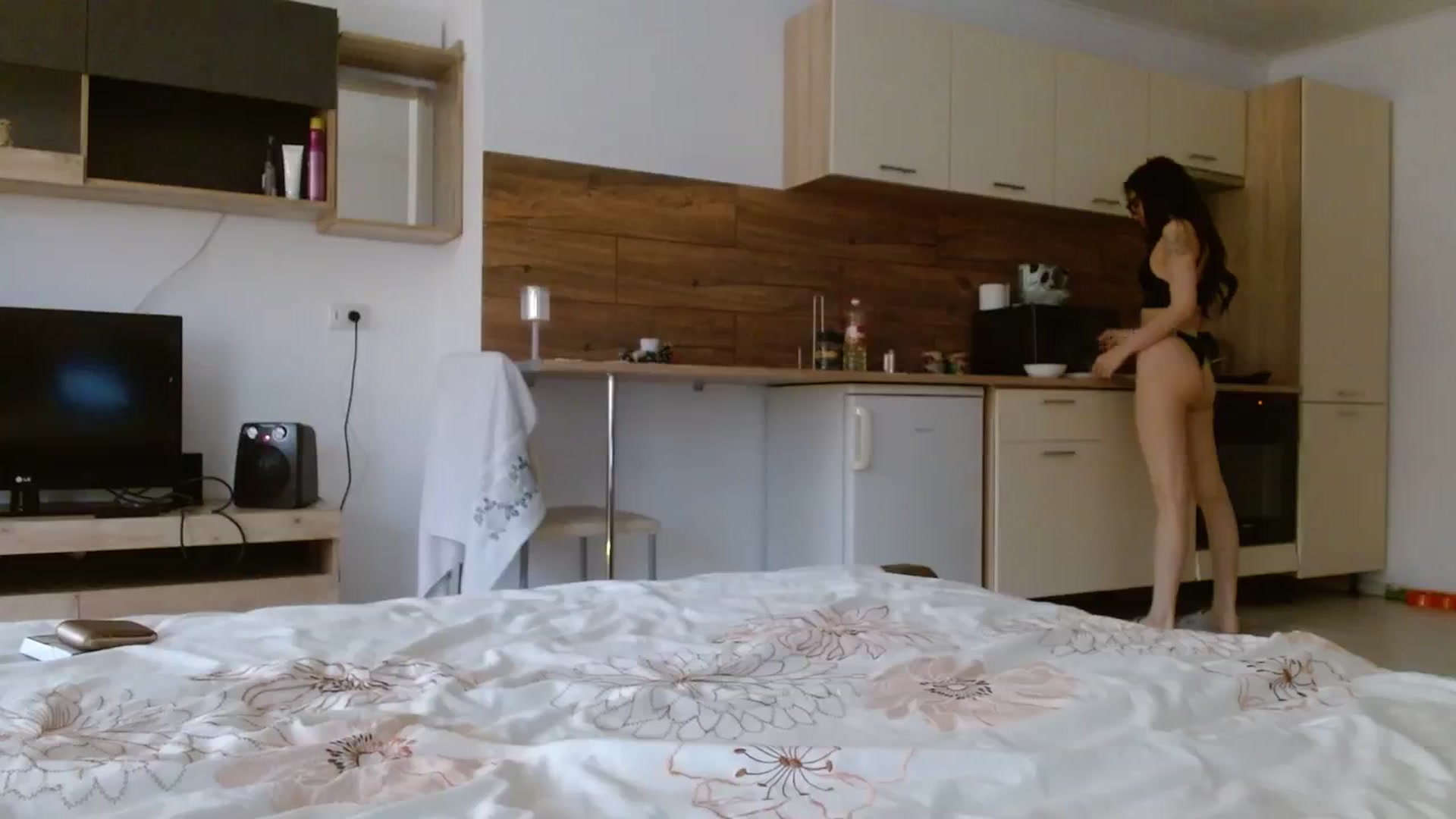 Gallery image thumbnail from UGLYGIRL_'s myfreecams stream on, 02/01/2024, 14:40 image 3 of 20